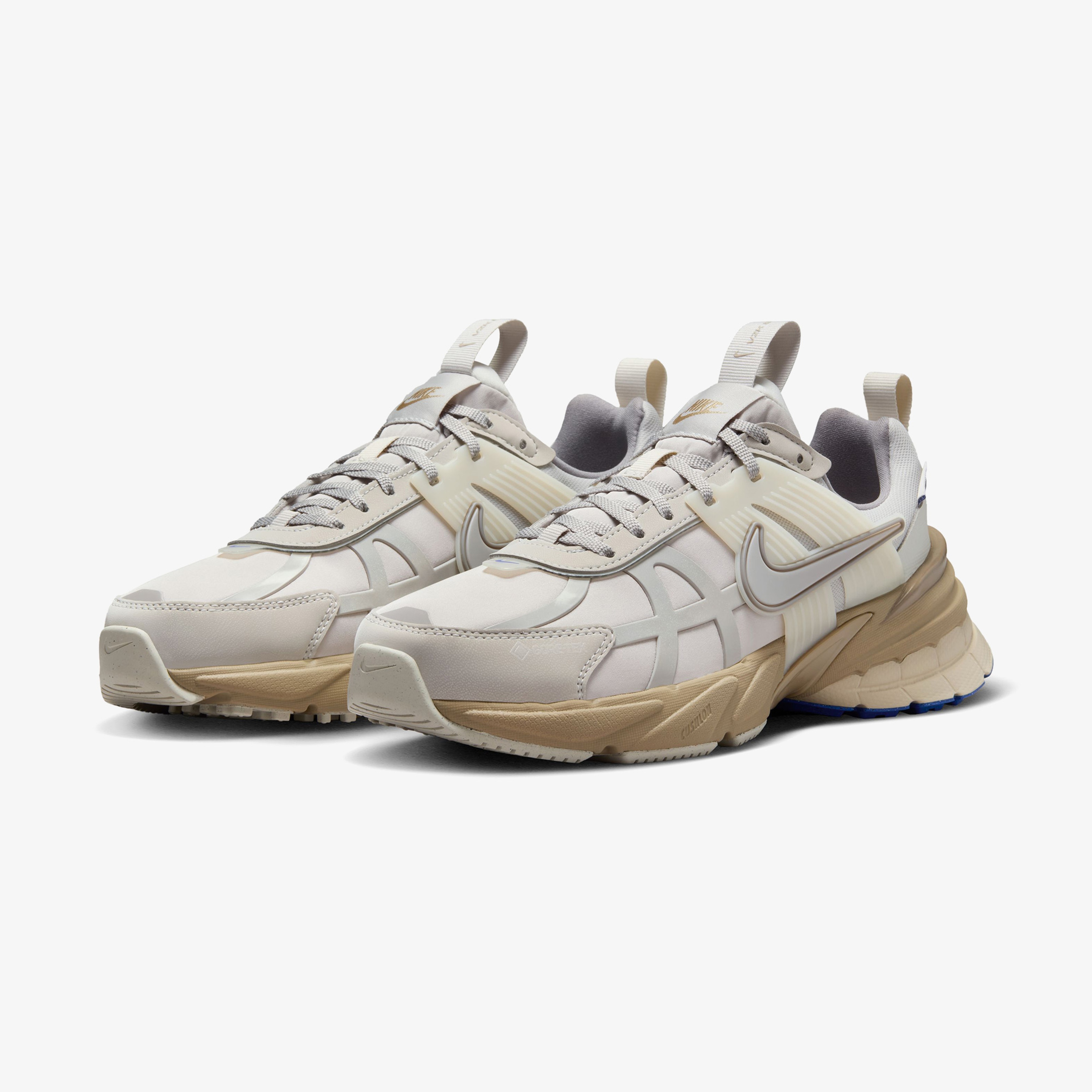 Nike V2K Run Gore Tex Su Geçirmez Kadın Beyaz Sneaker
