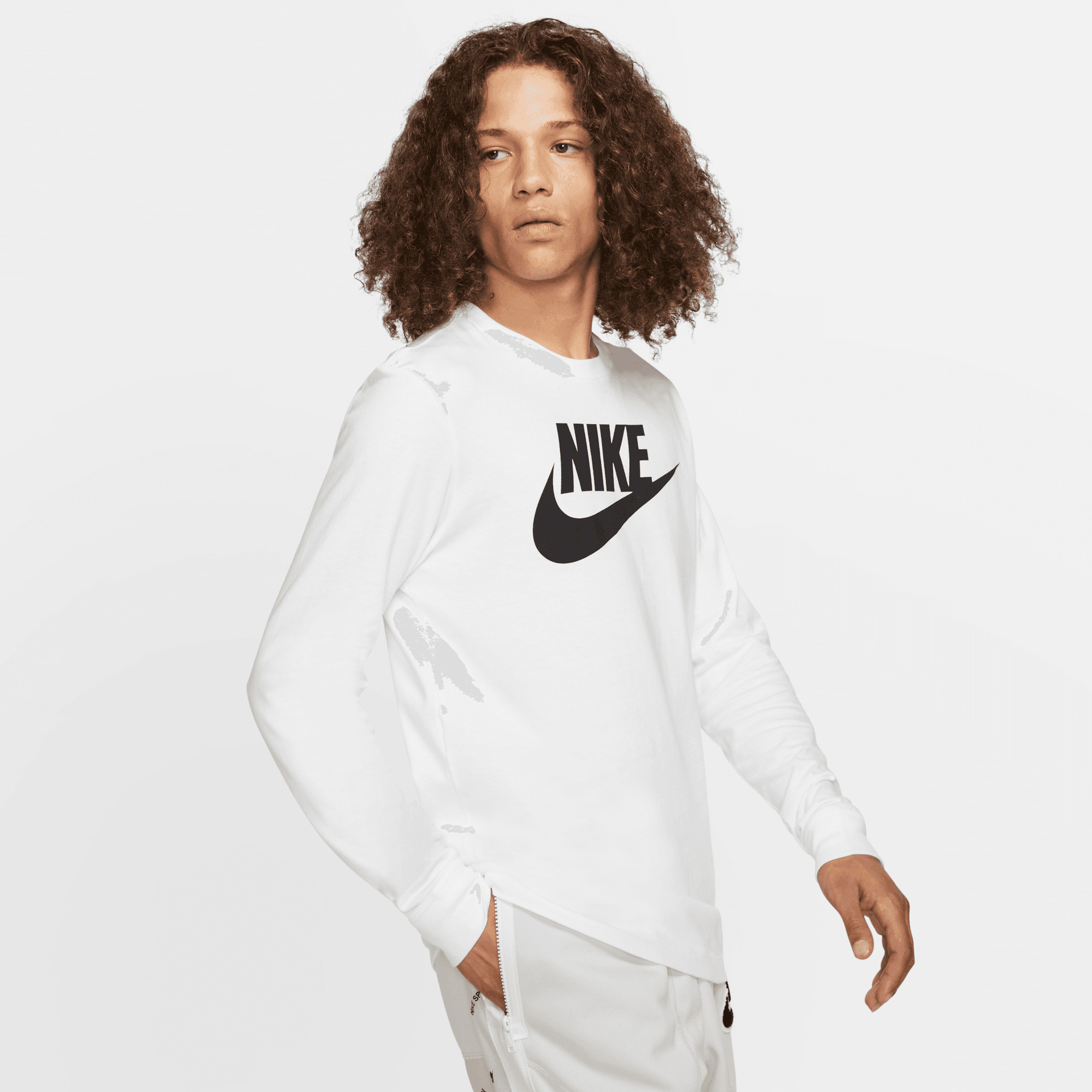Nike Sportswear Erkek Beyaz Uzun Kollu T-Shirt