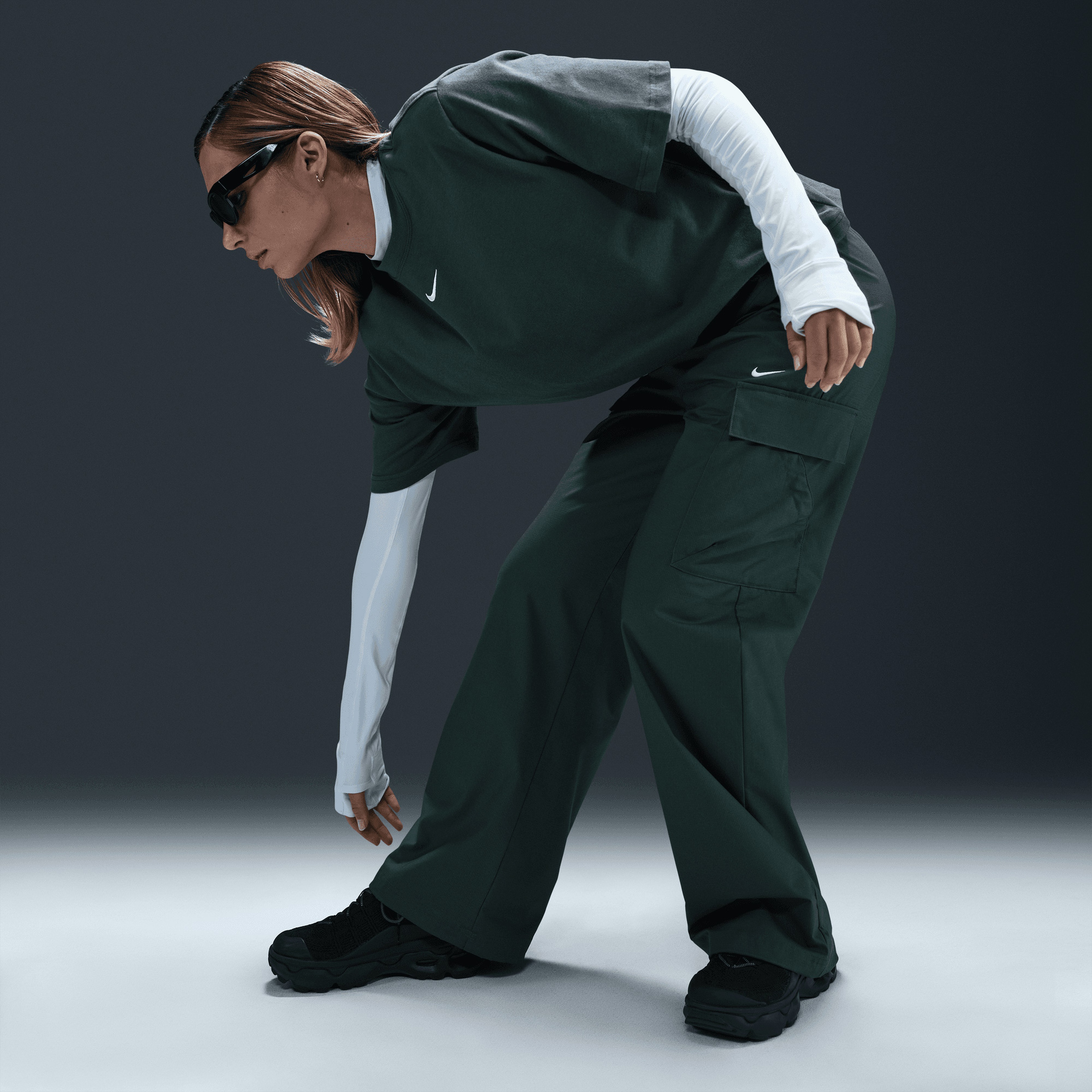 Nike Essential Woven Kadın Yeşil Kargo Eşofman Altı