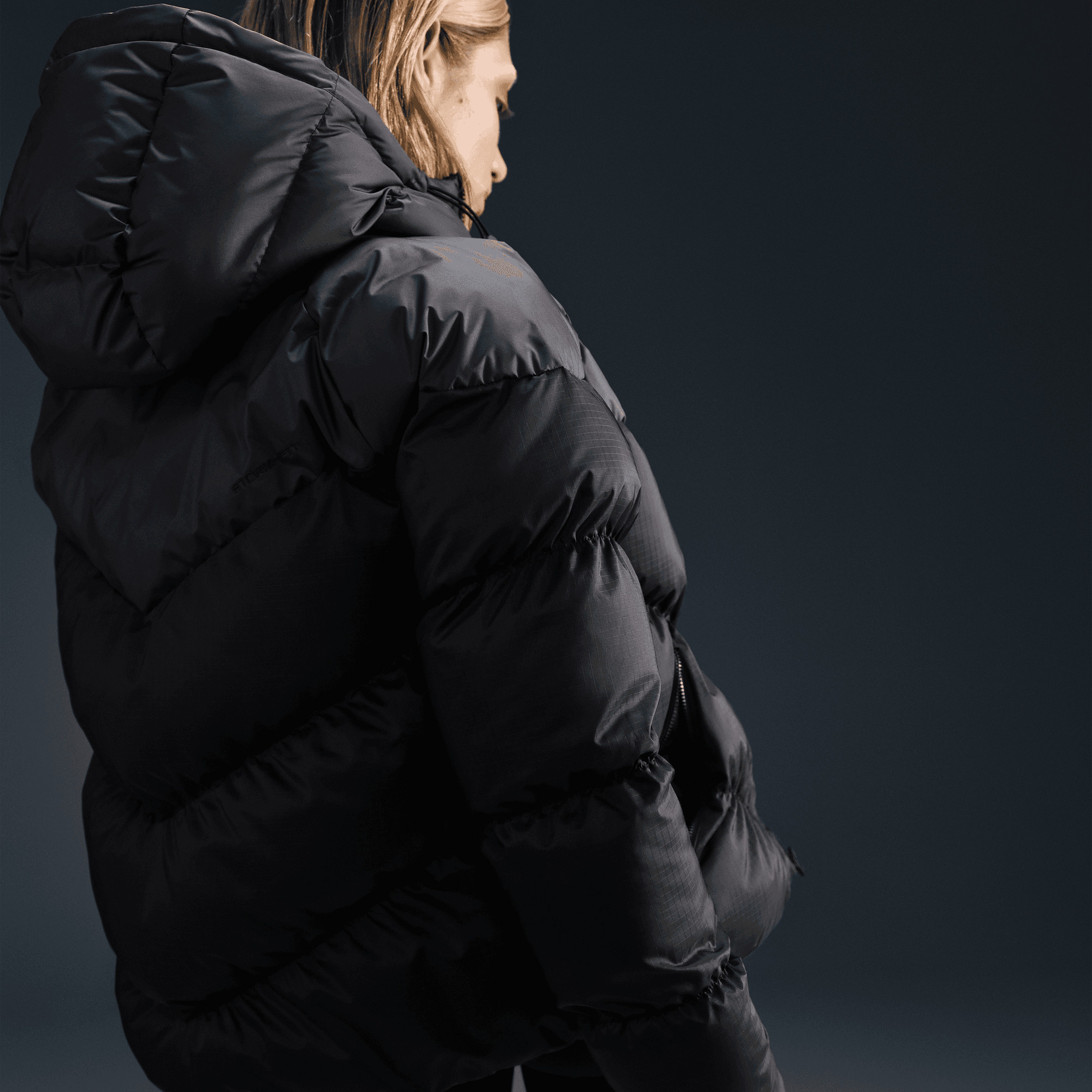 Nike Sportswear Windpuffer Wo Storm FIT Kadın Siyah Mont