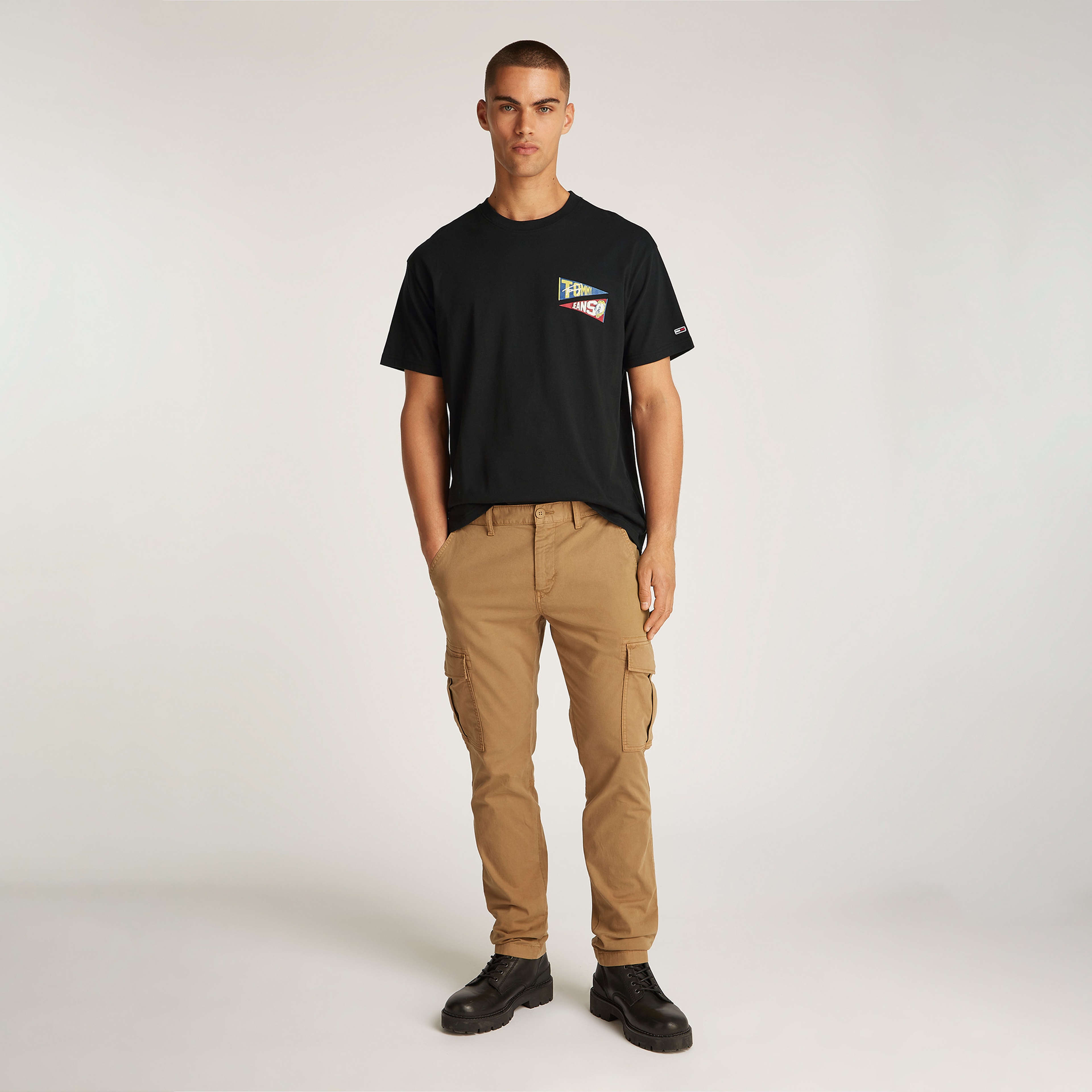 Tommy Hilfiger Tjm Rlx Uni Flag Tiger Erkek Siyah T-Shirt
