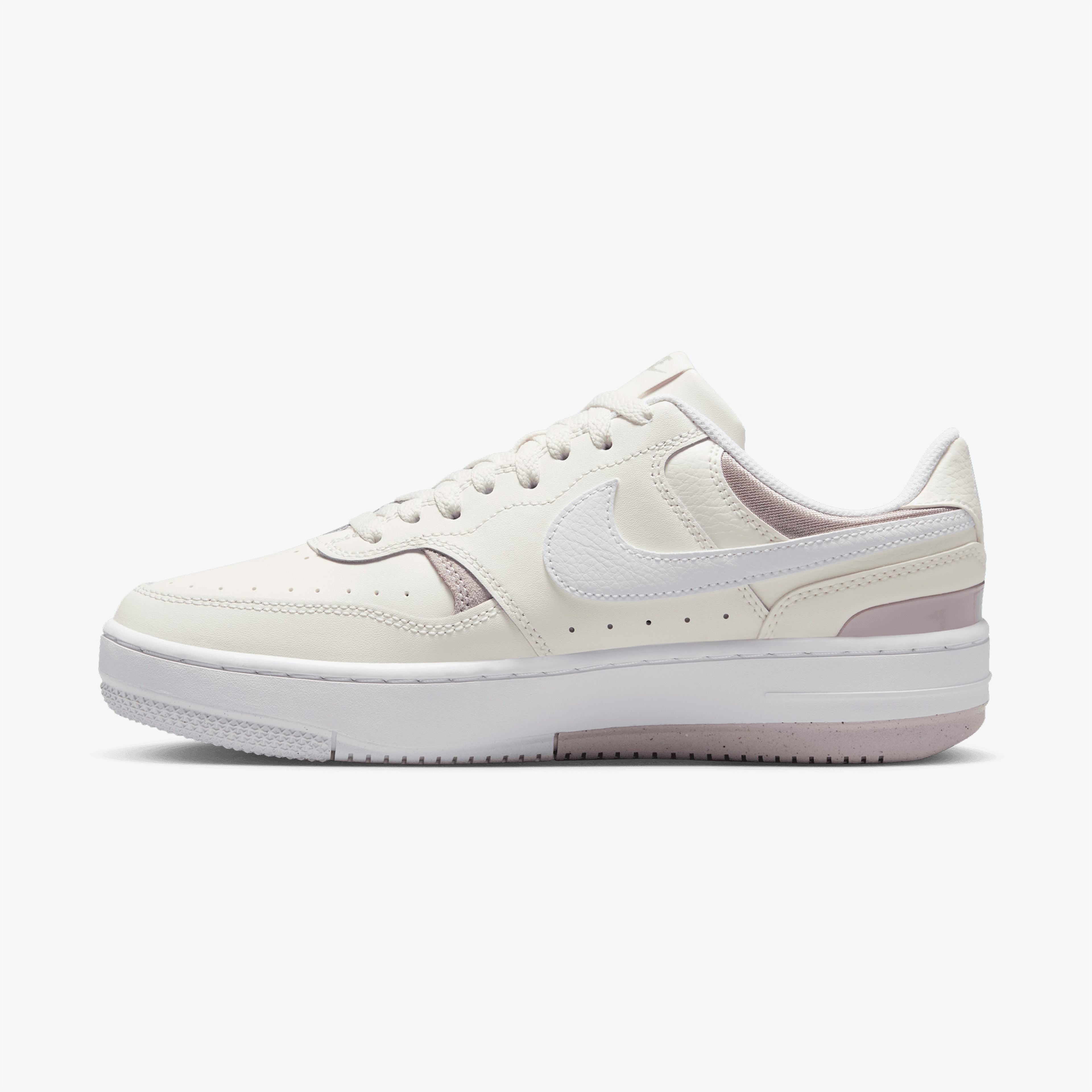 Nike Gamma Force Kadın Beyaz Sneaker