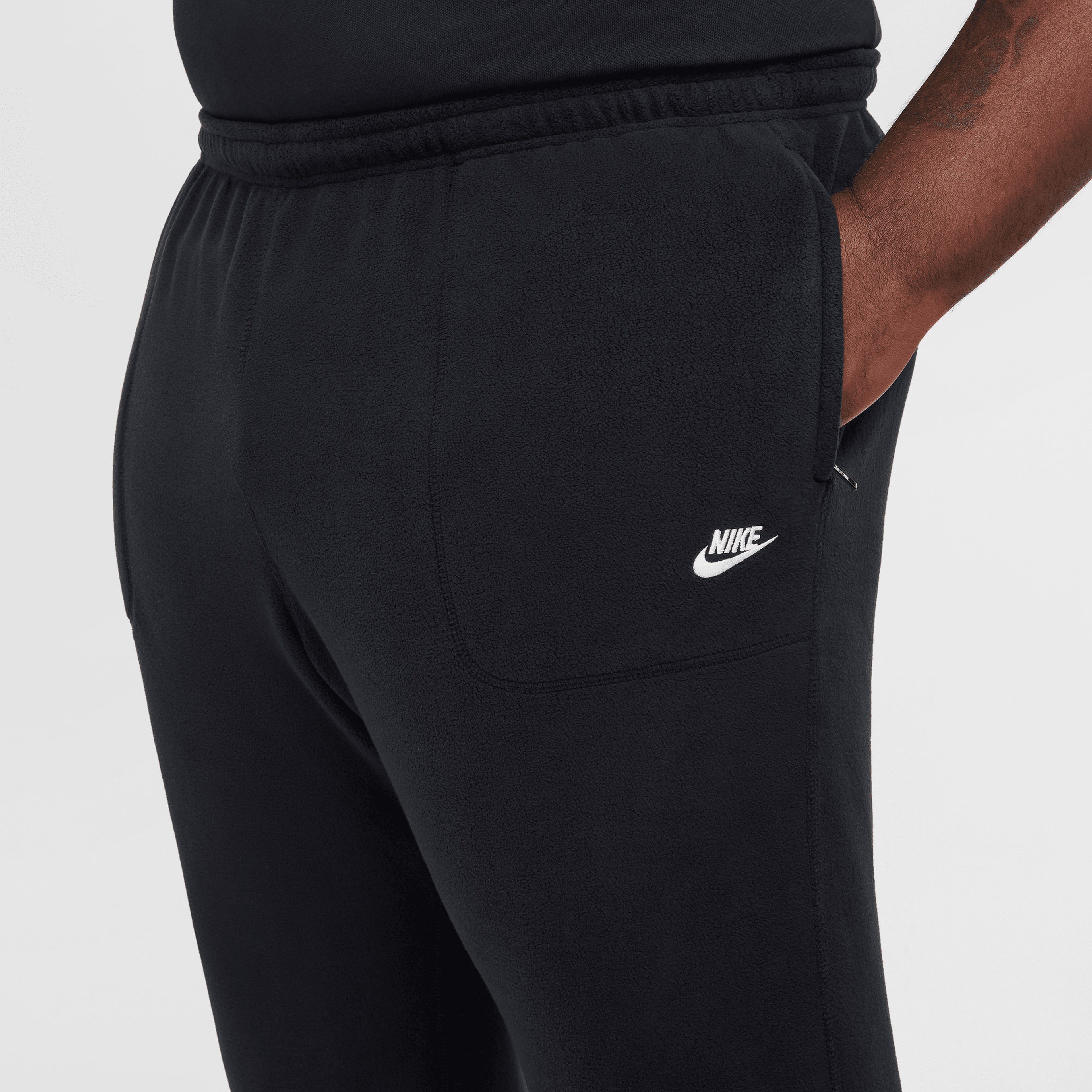 Nike Club Seasonal Winterized Erkek Siyah Pantolon