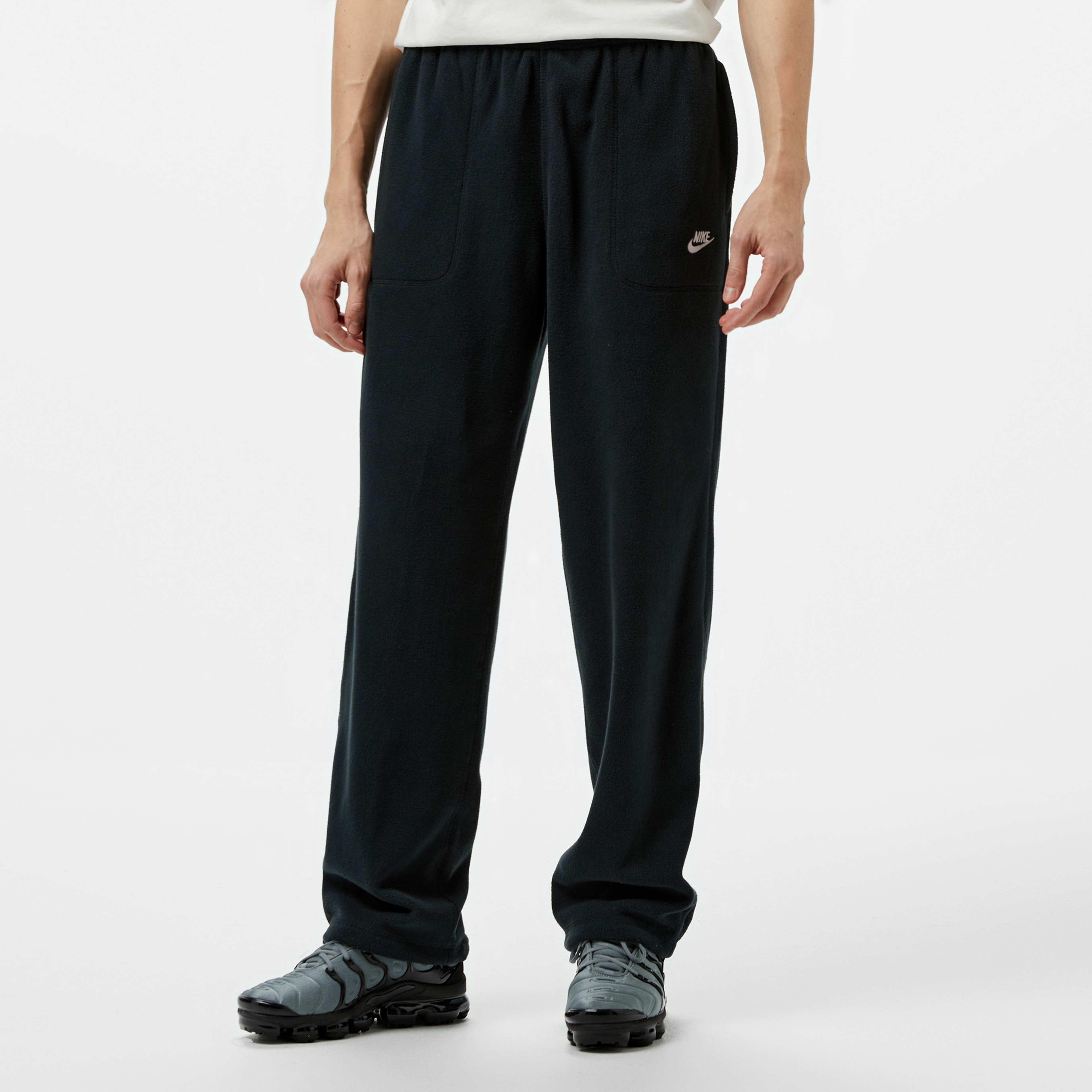 Nike Club Seasonal Winterized Erkek Siyah Pantolon