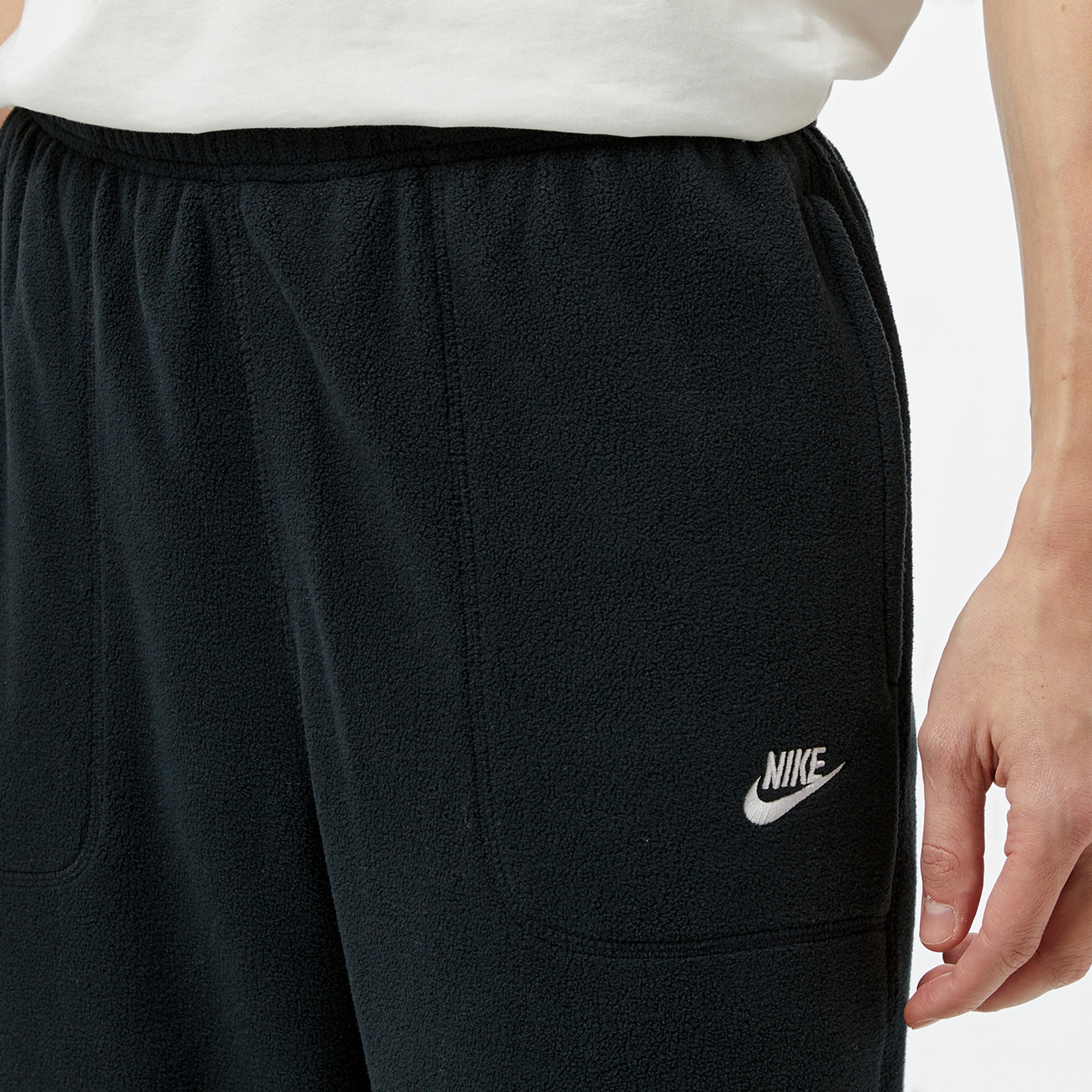 Nike Club Seasonal Winterized Erkek Siyah Pantolon