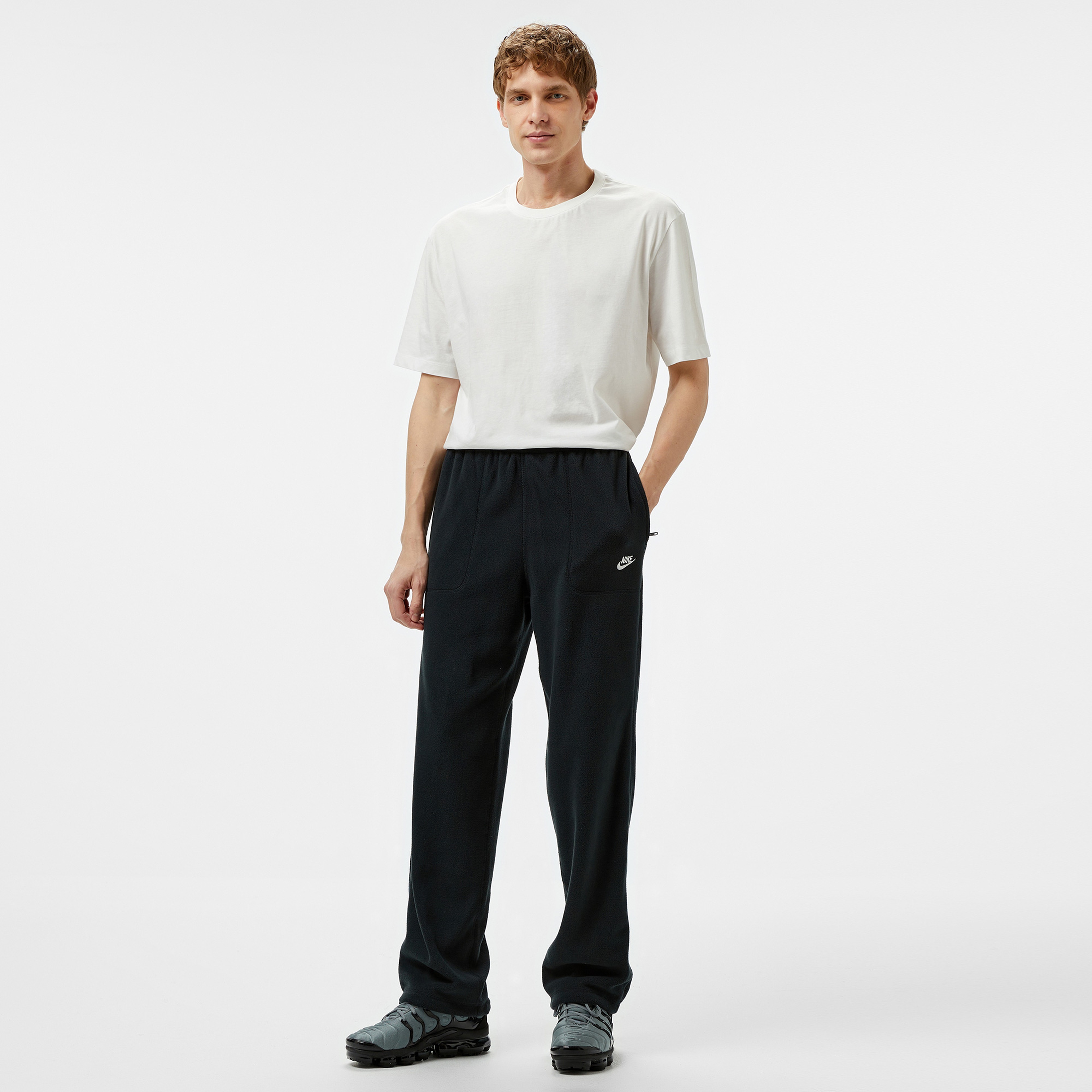 Nike Club Seasonal Winterized Erkek Siyah Pantolon