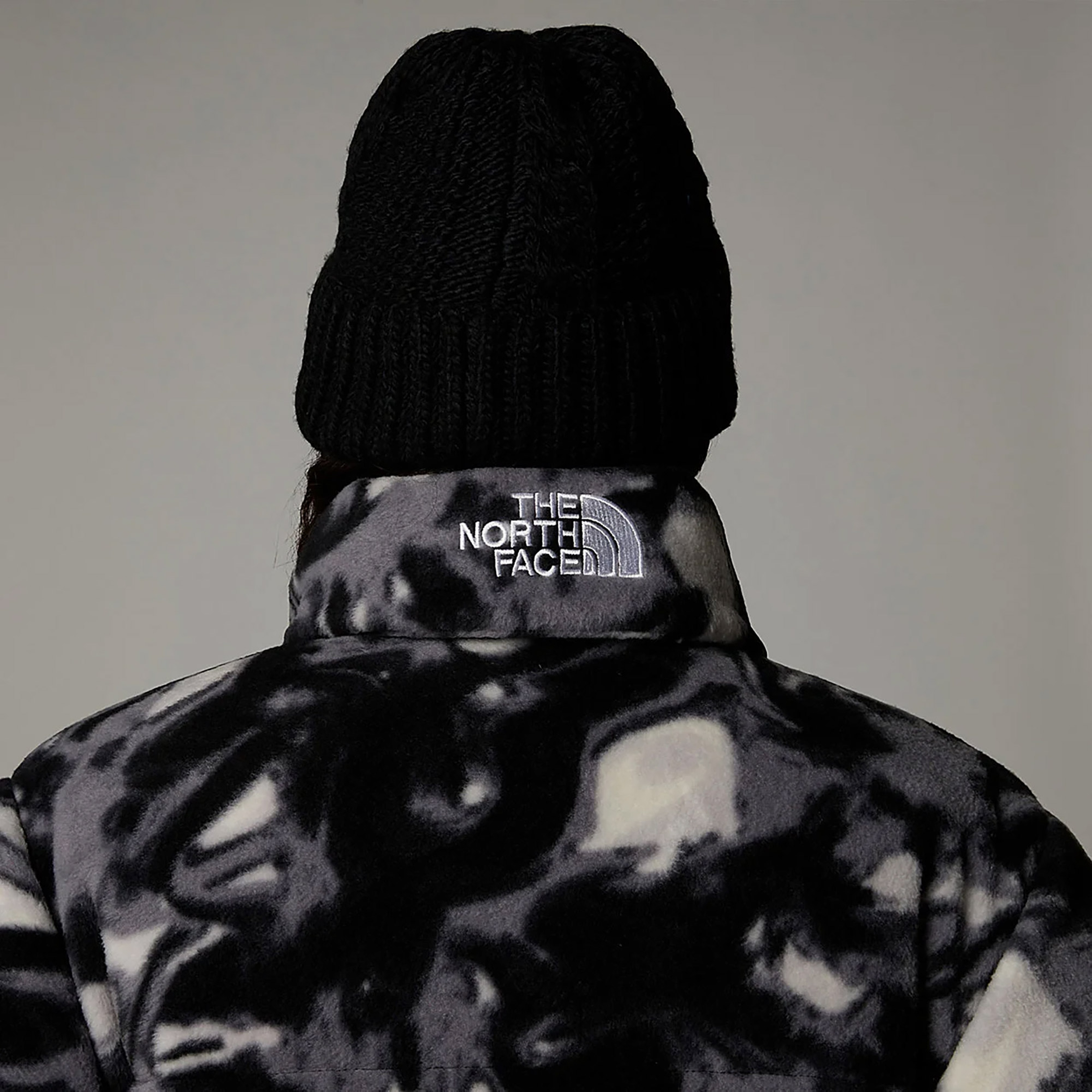 The North Face Polar Nuptse Kadın Desenli Siyah Ceket