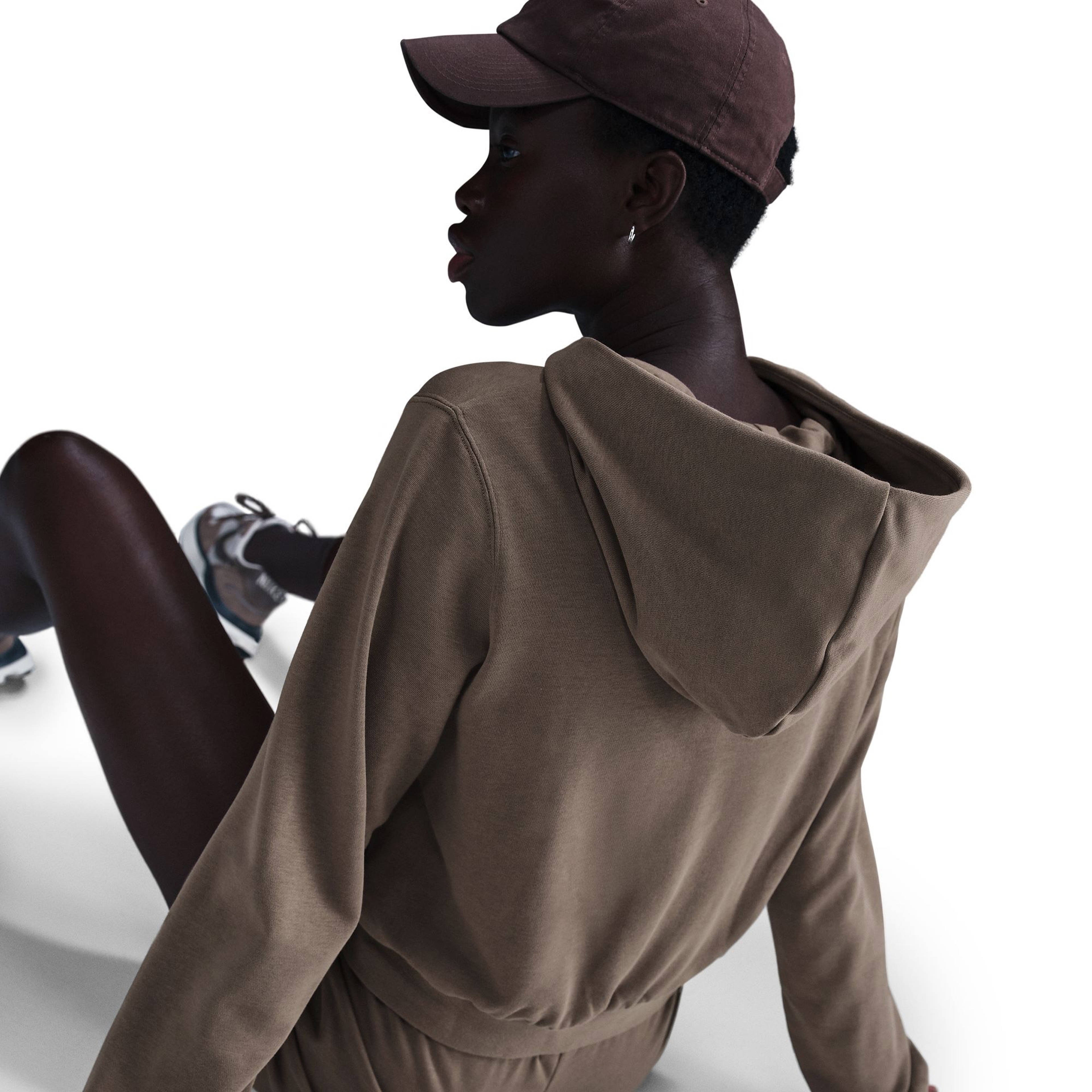 Nike Sportswear Chill Knit Kadın Kahverengi Eşofman Üstü