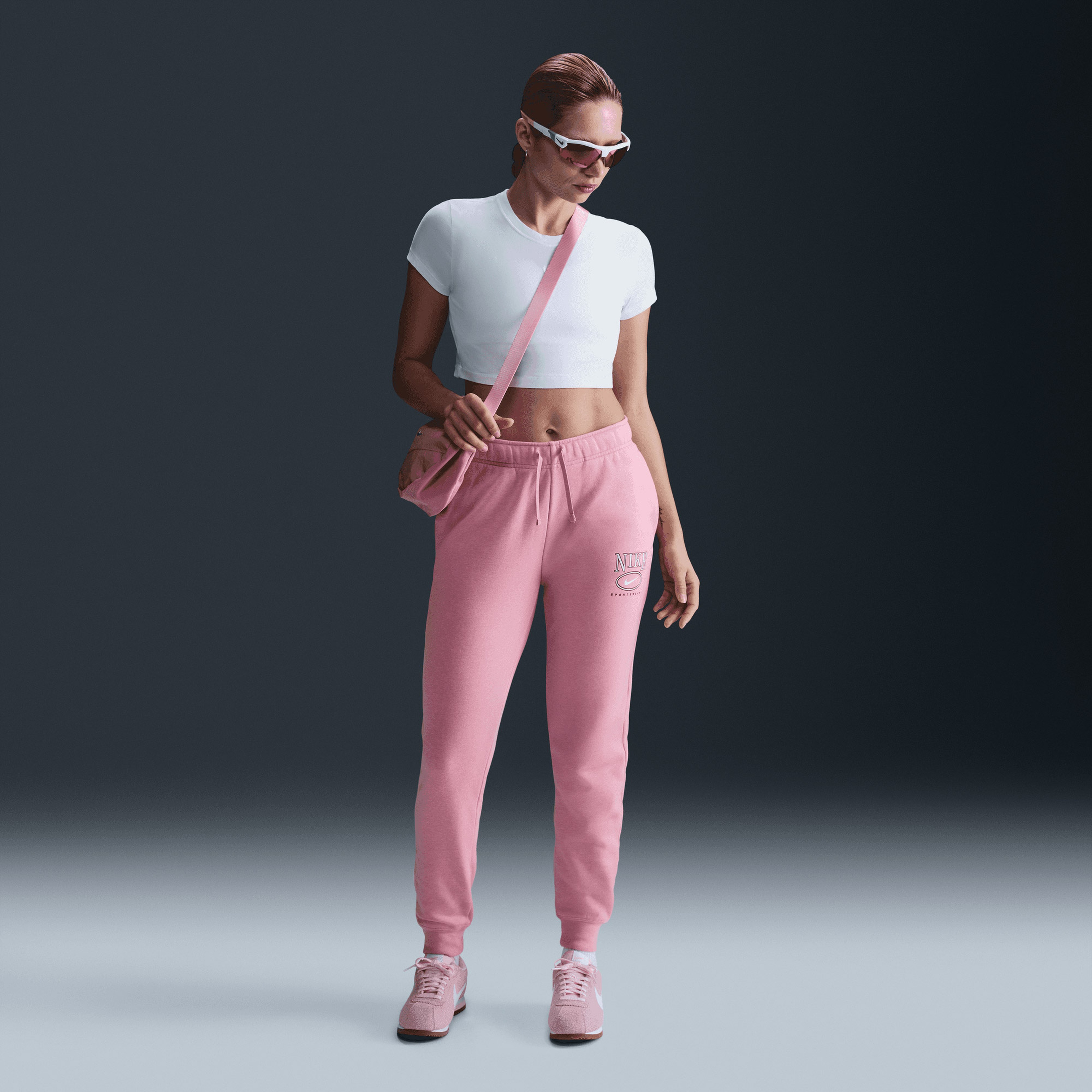 Nike Sportswear Club Fleece Kadın Pembe Eşofman Altı