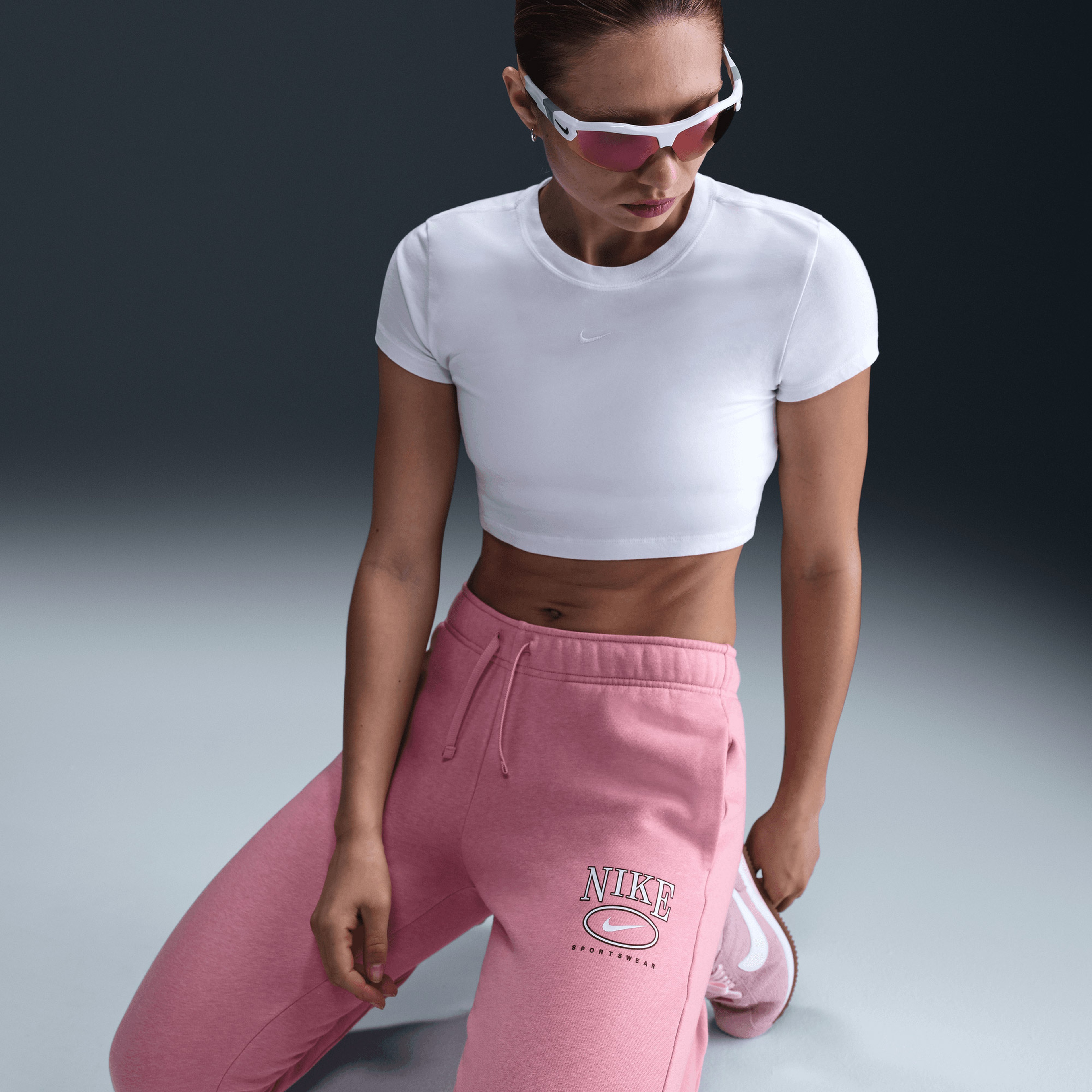 Nike Sportswear Club Fleece Kadın Pembe Eşofman Altı