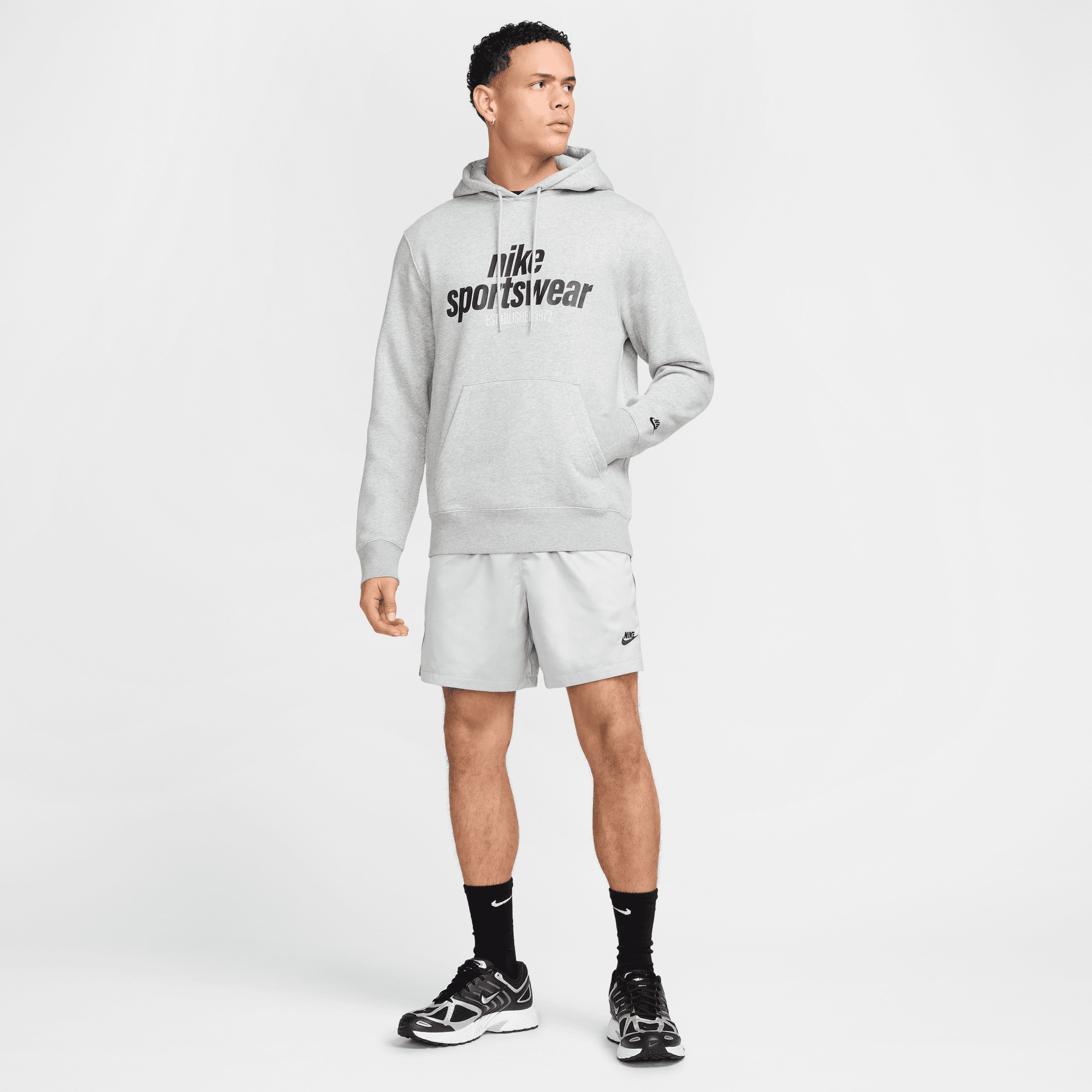Nike Club Erkek Gri Sweatshirt