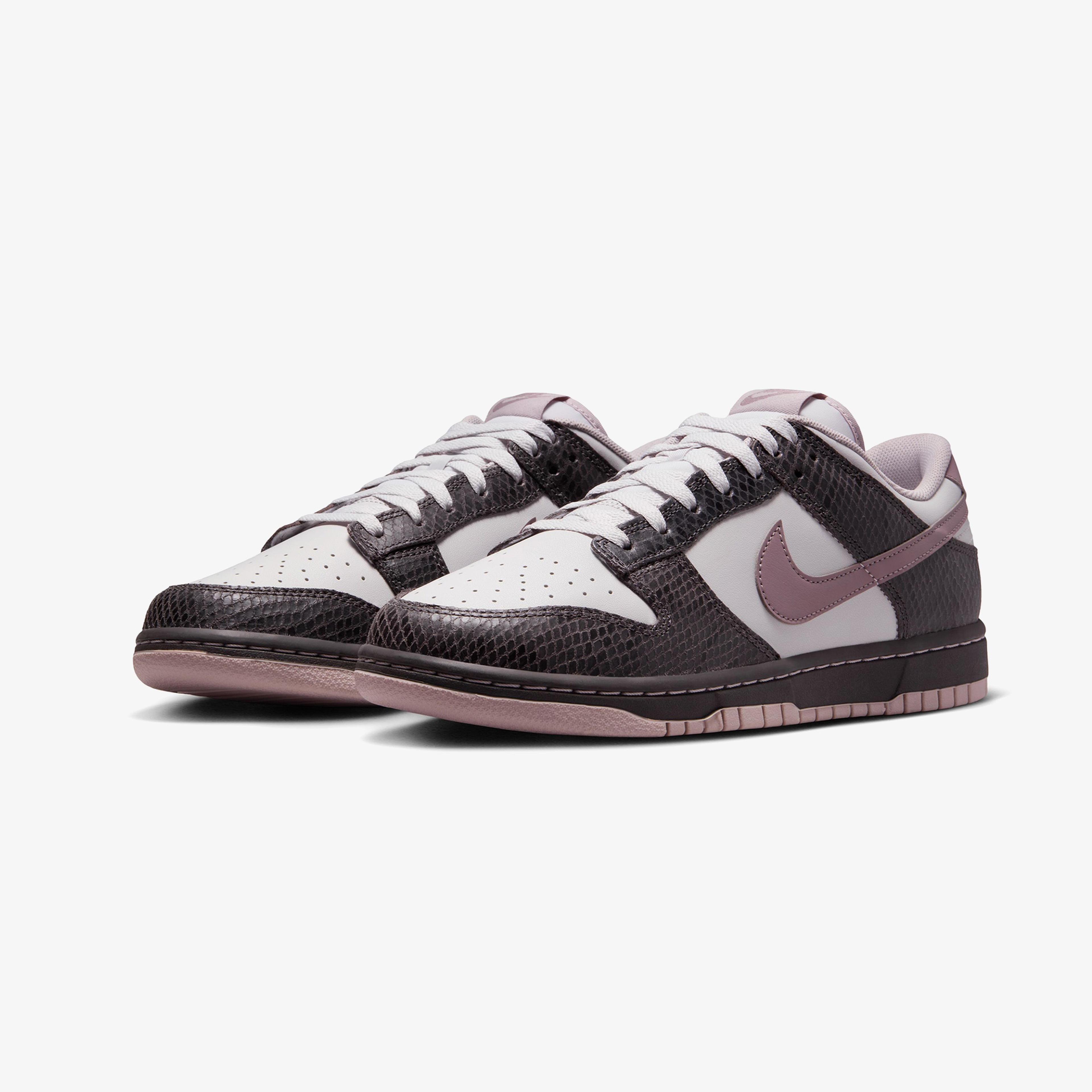 Nike Dunk Low SE Erkek Kahverengi Sneaker