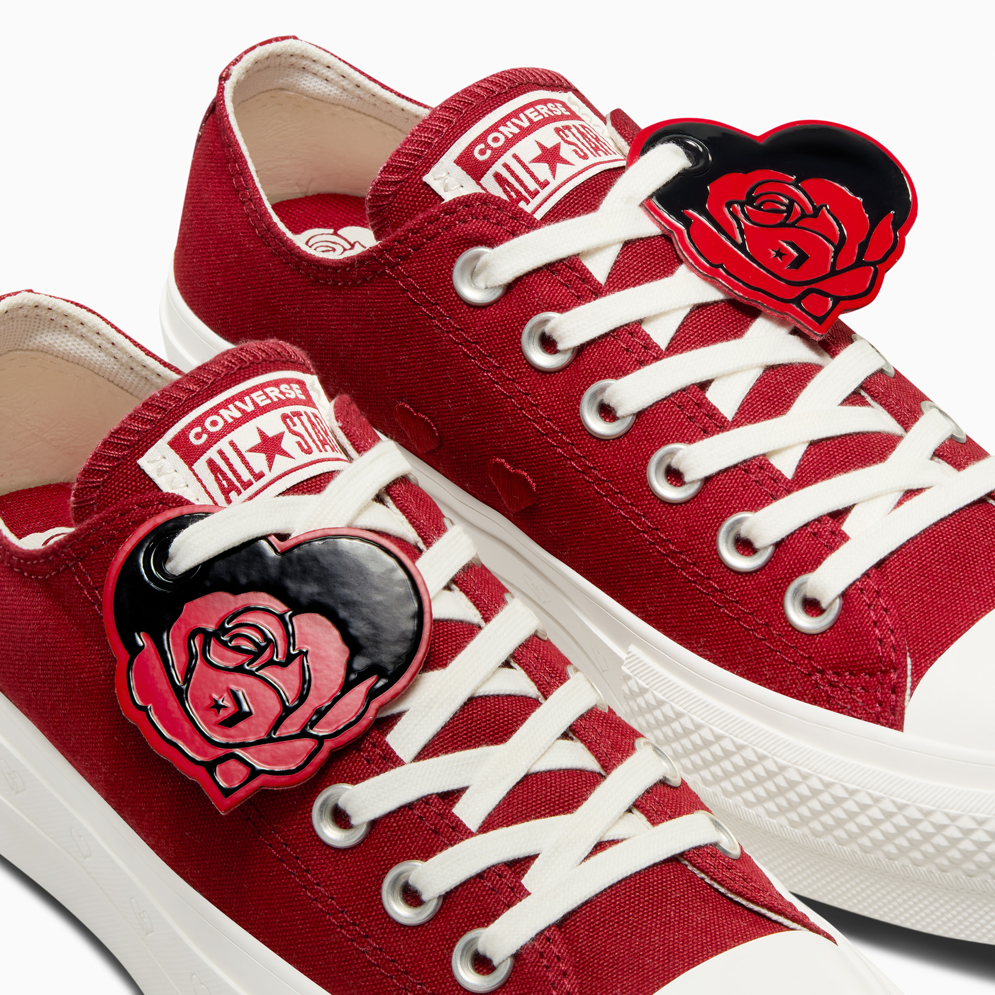 Converse Chuck Taylor All Star Lift Hearts Unisex Kırmızı Platform Sneaker