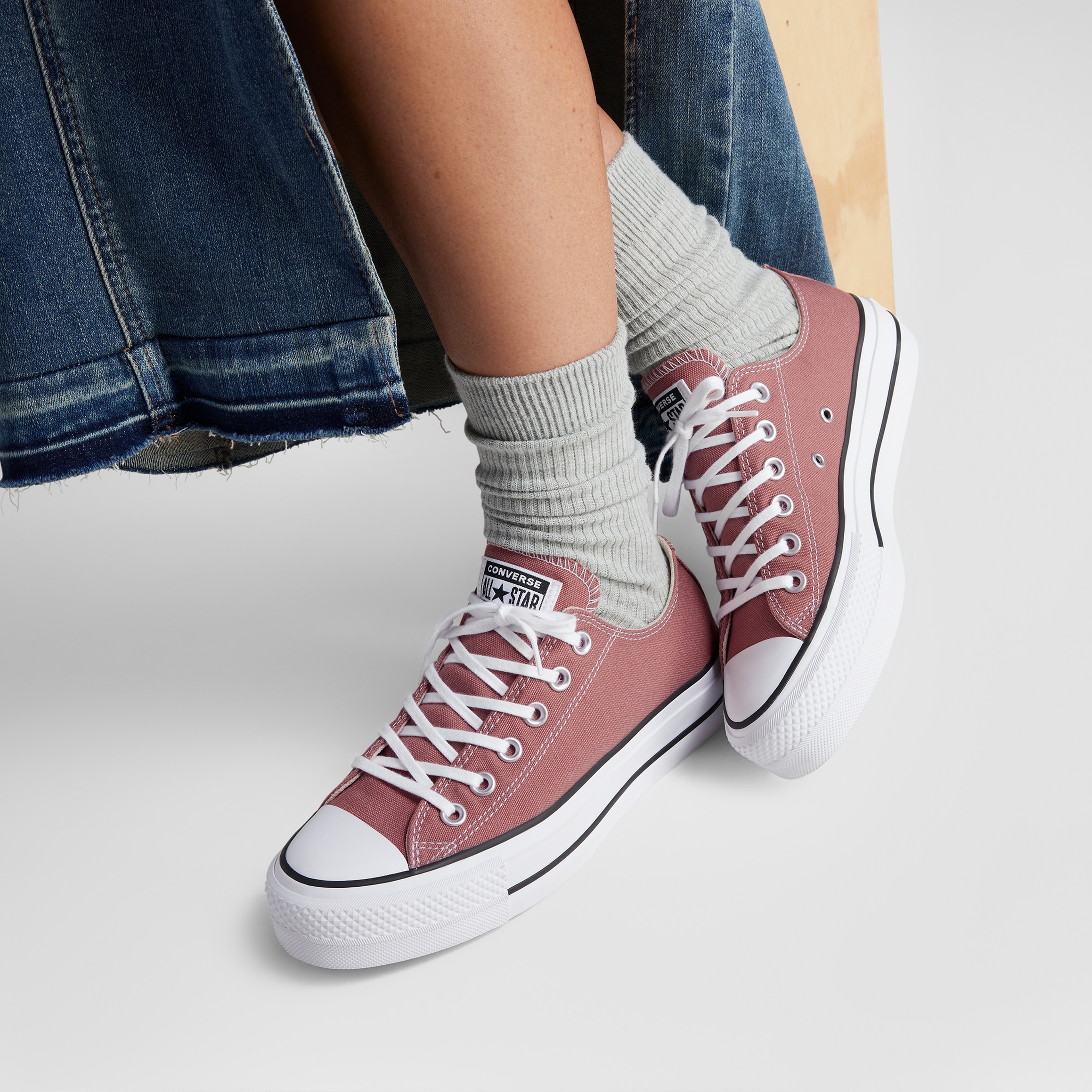 Converse Chuck Taylor All Star Lift Unisex Pembe Platform Sneaker