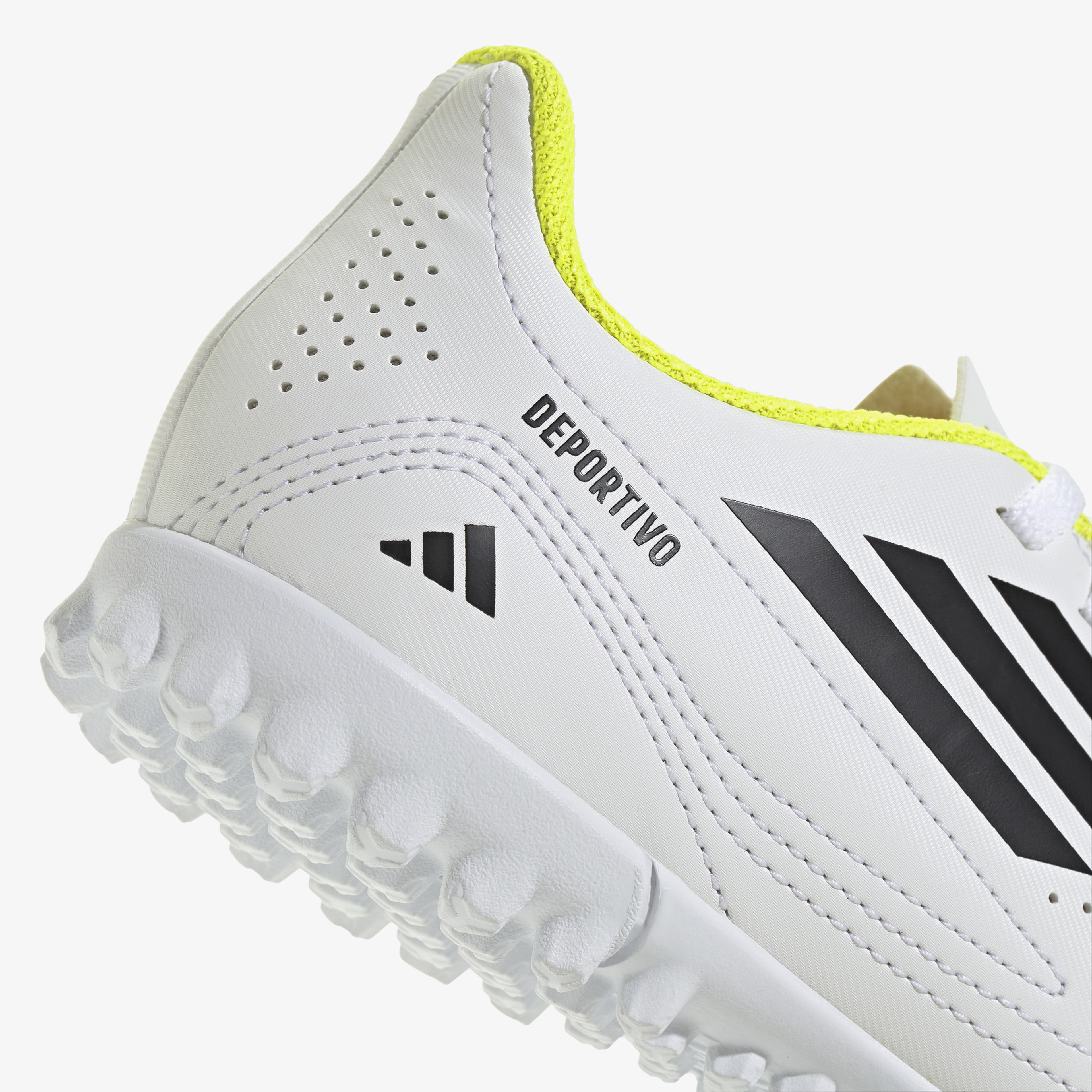 adidas Deportivo III Turf Çocuk Beyaz Çim Saha Ayakkabısı