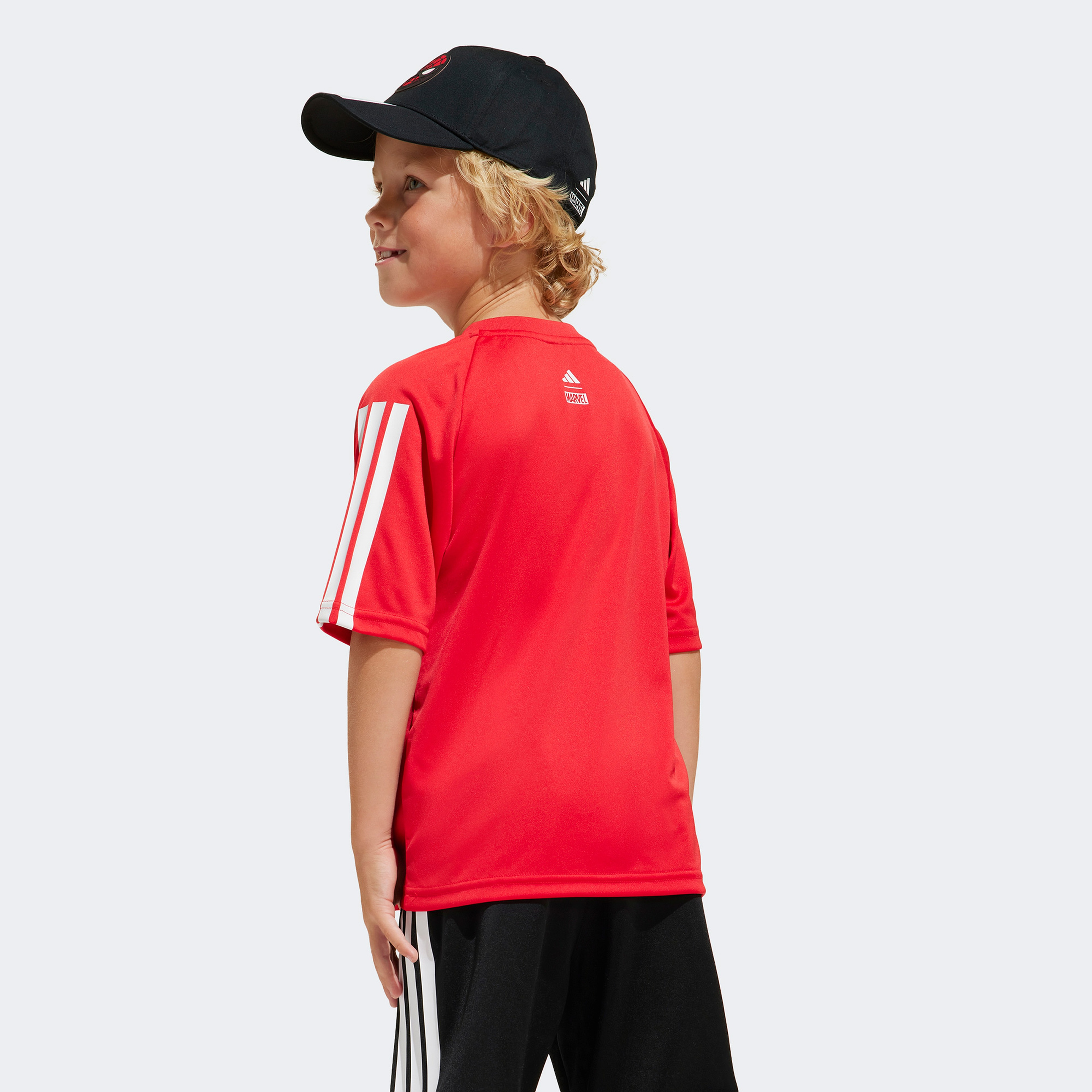 adidas X Marvel Spiderman Çocuk Kırmızı T-Shirt