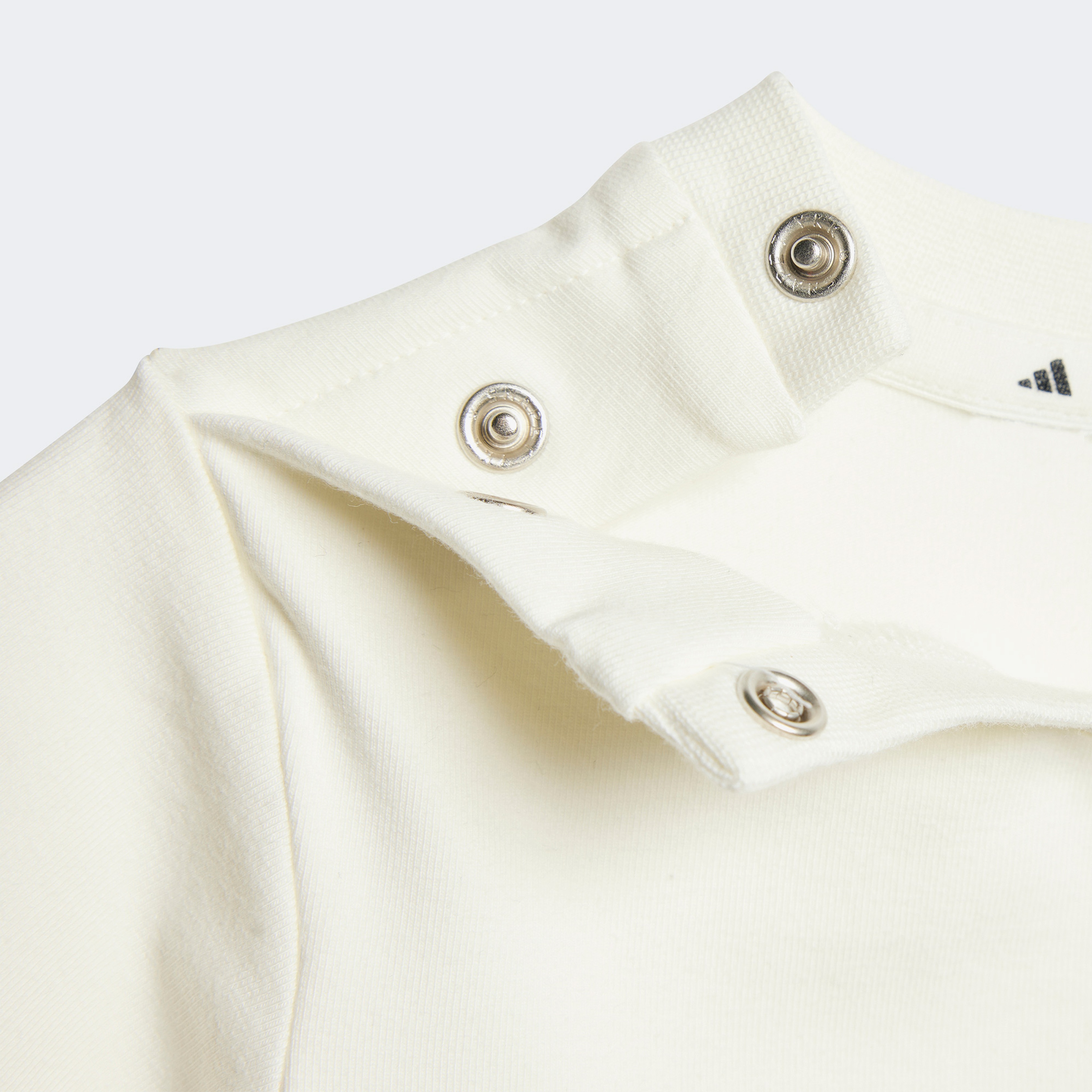 adidas Disney Mickey Mouse Çocuk Beyaz/Kırmızı Şort Takımı