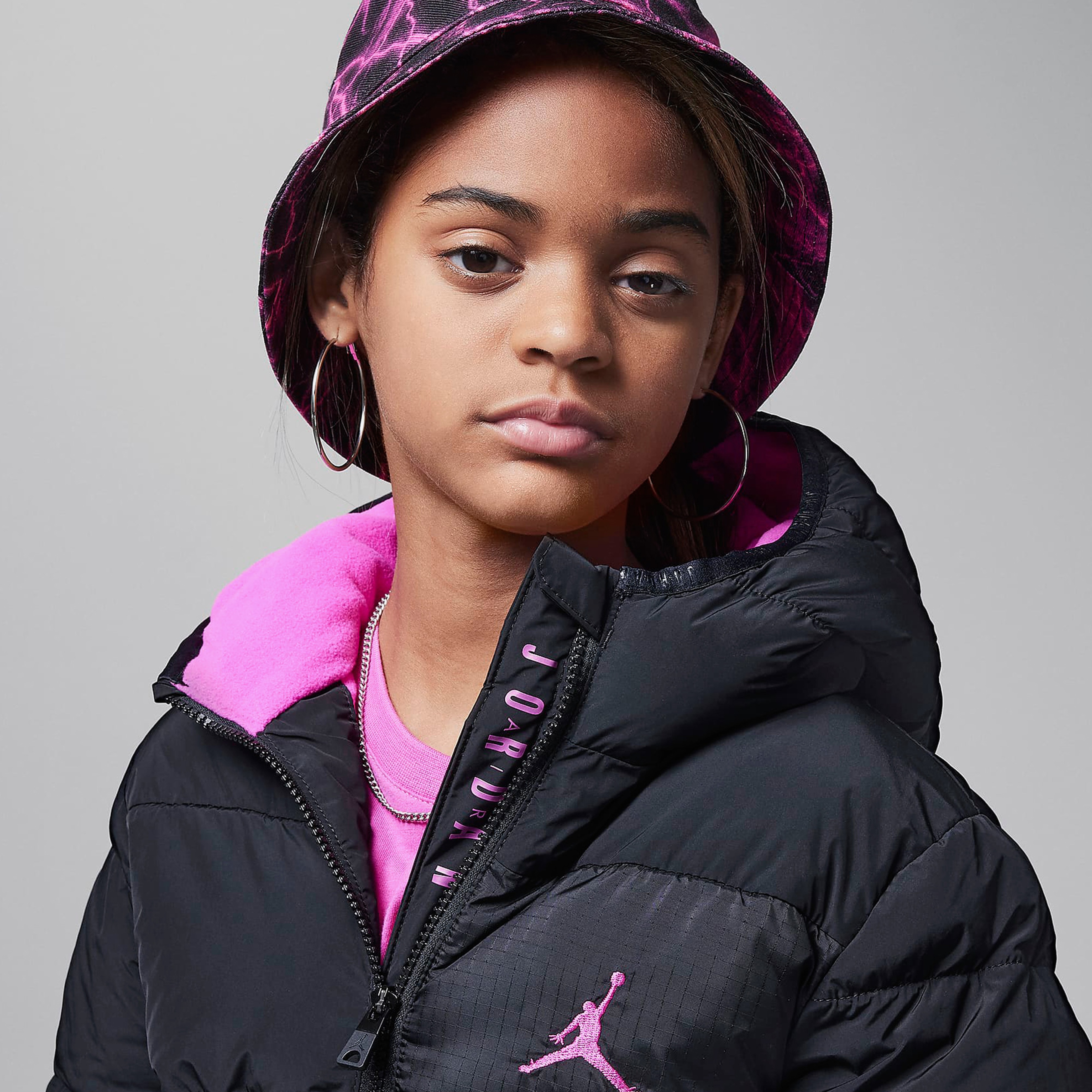 Jordan Essentials Midweight Puffer Çocuk Siyah Mont