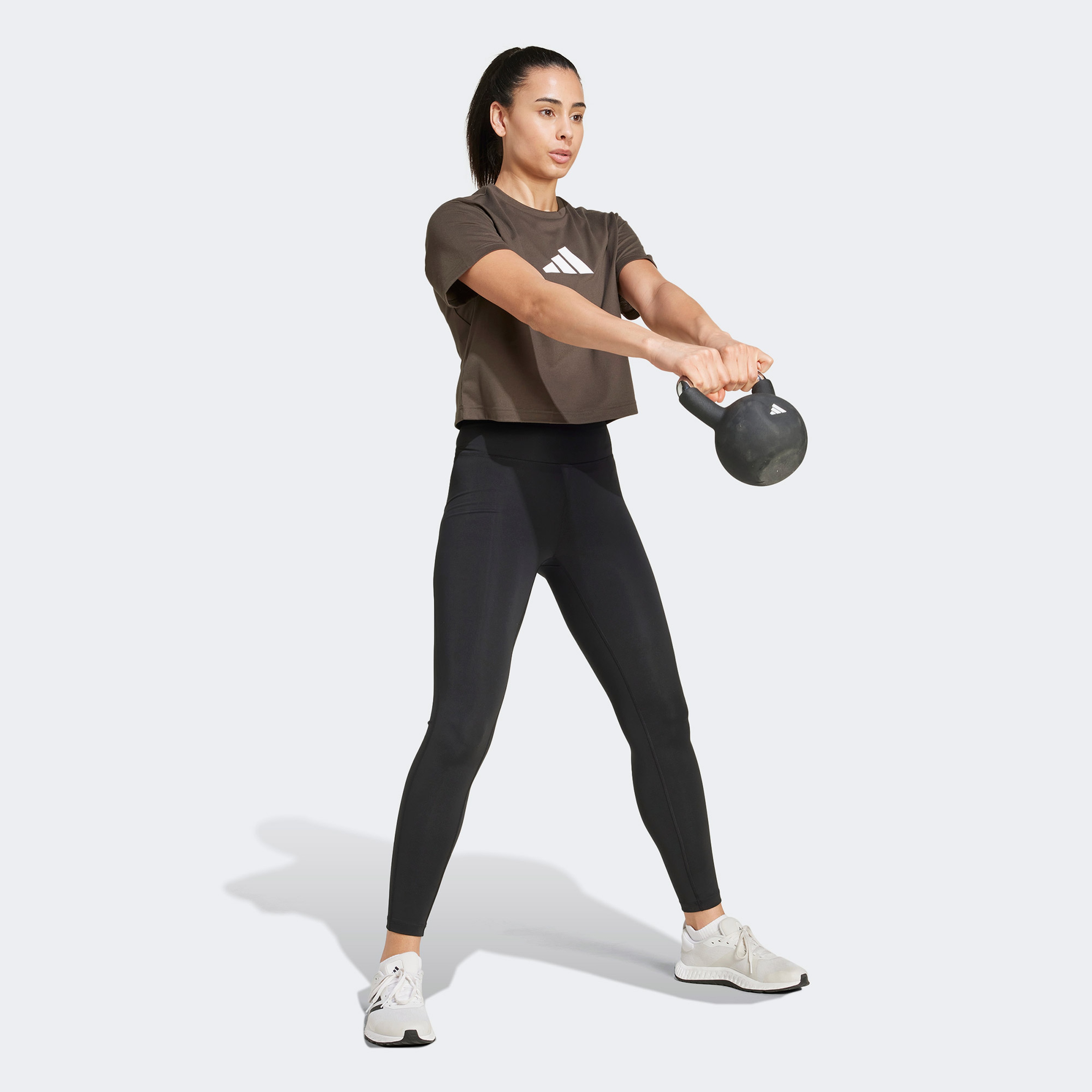 Adidas Kadın Gri T-Shirt