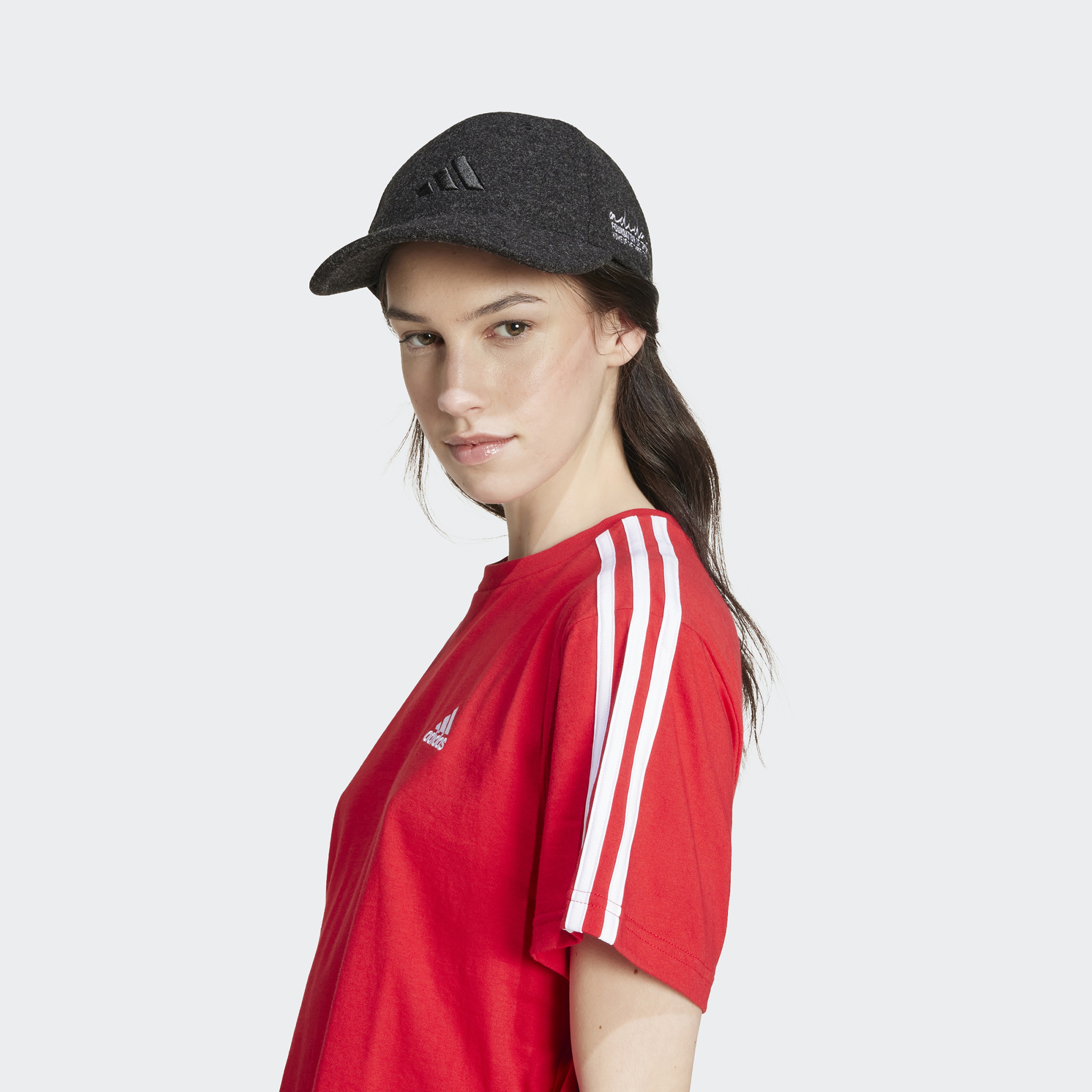 adidas Essentials 3 Stripes Kadın Kırmızı Günlük T-Shirt