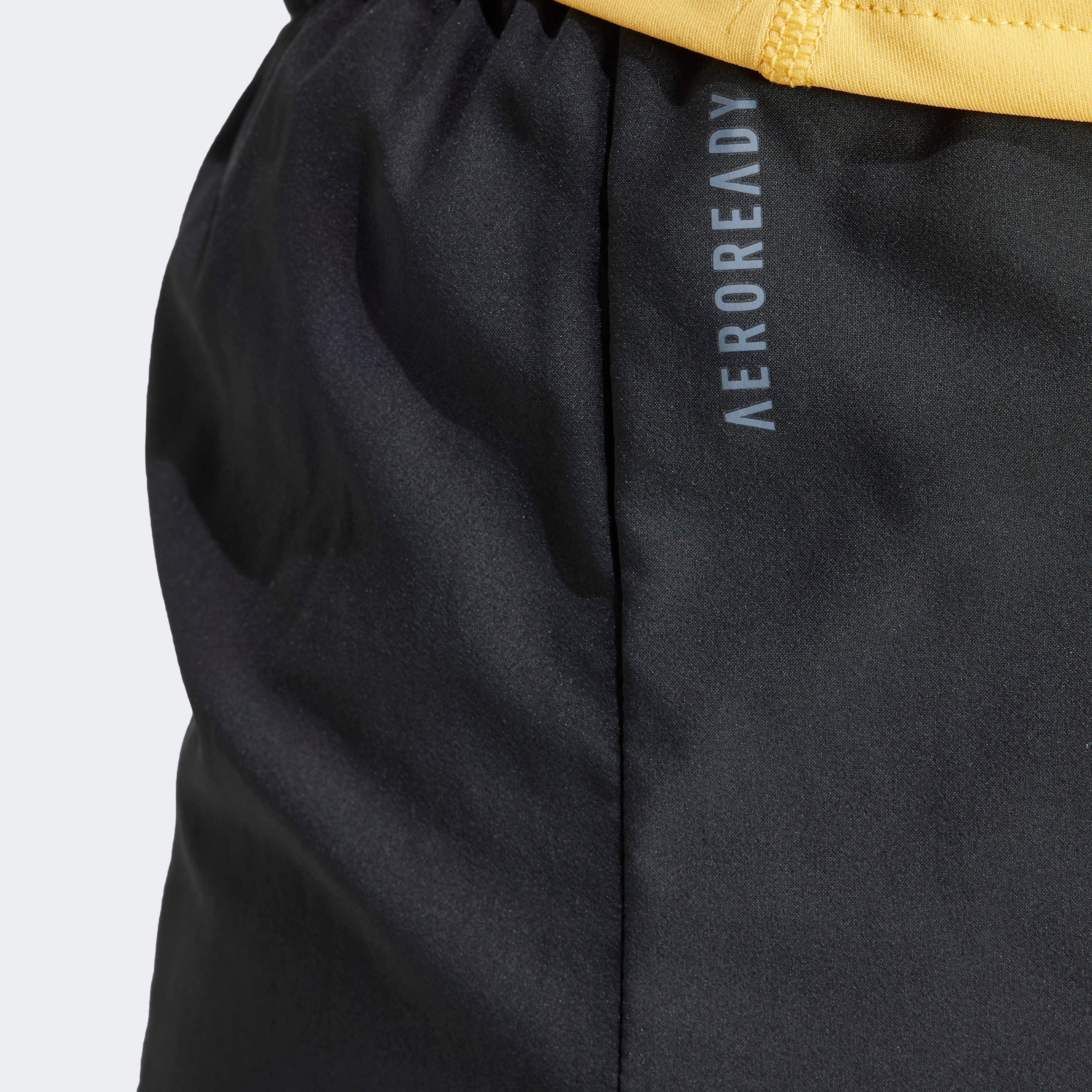 Adidas Kadın Siyah Şort