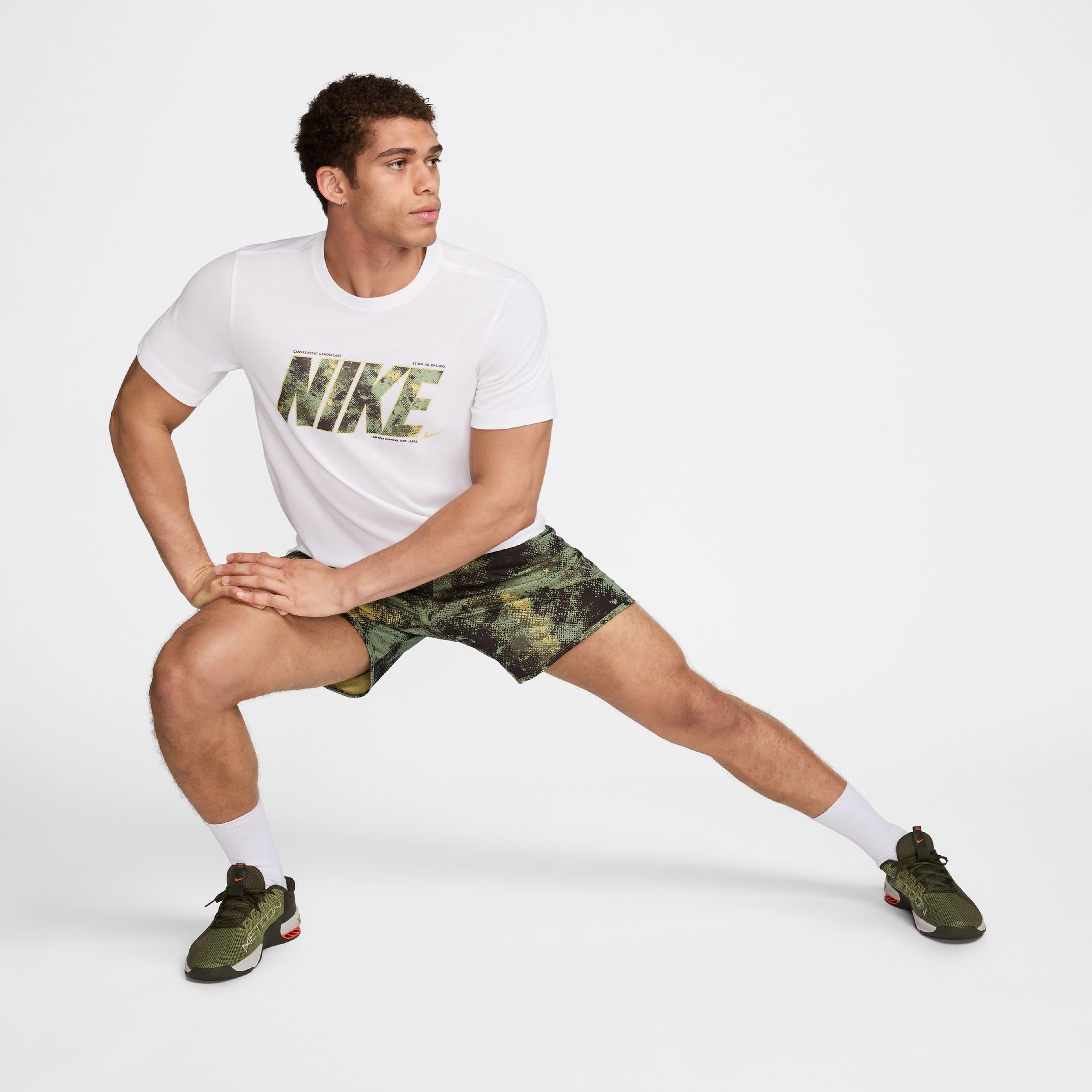 Nike Dri Fit Camo Erkek Beyaz Günlük T-Shirt