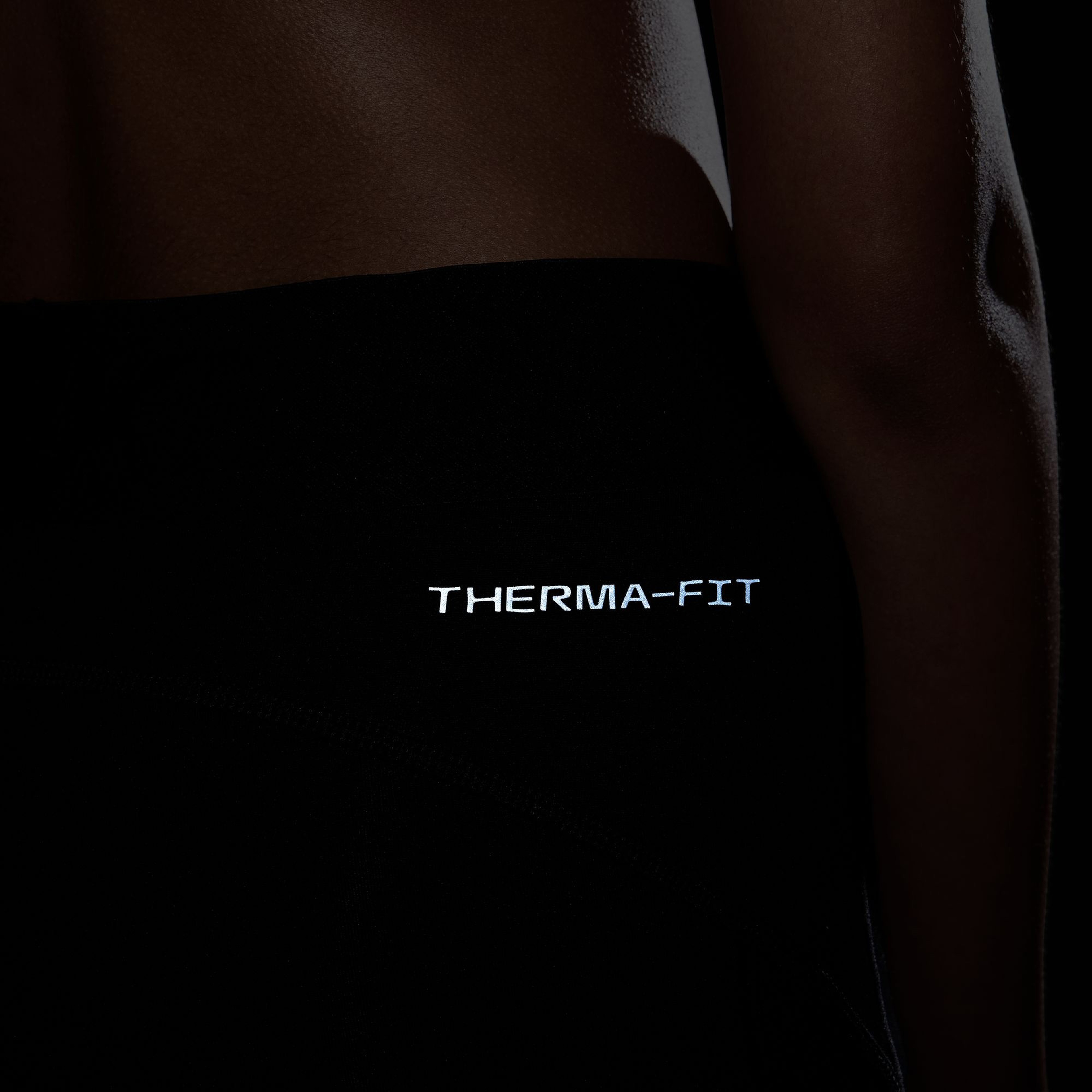 Nike Pro Therma Fit Çocuk Siyah Günlük Tayt
