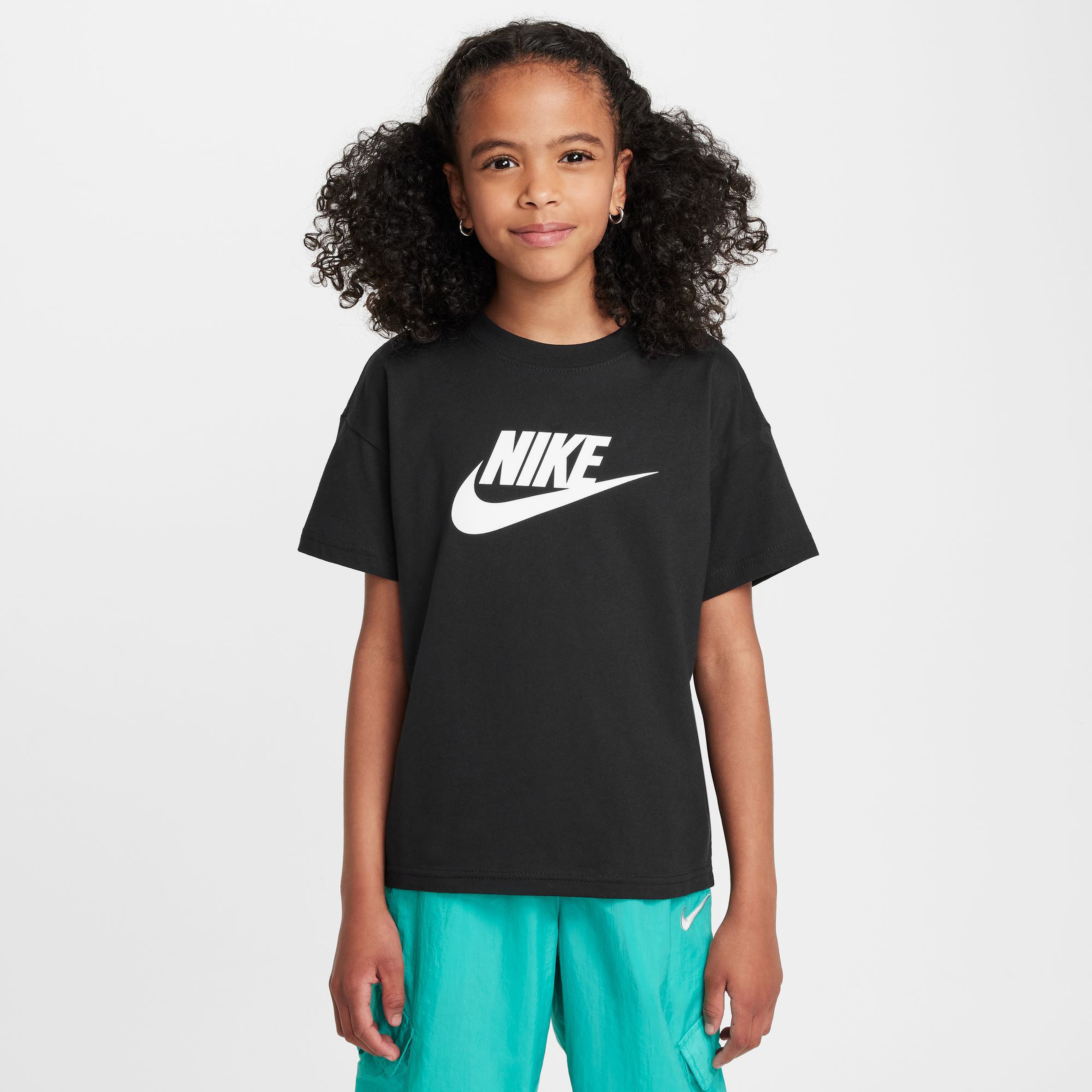 Nike Kadın Siyah T-Shirt