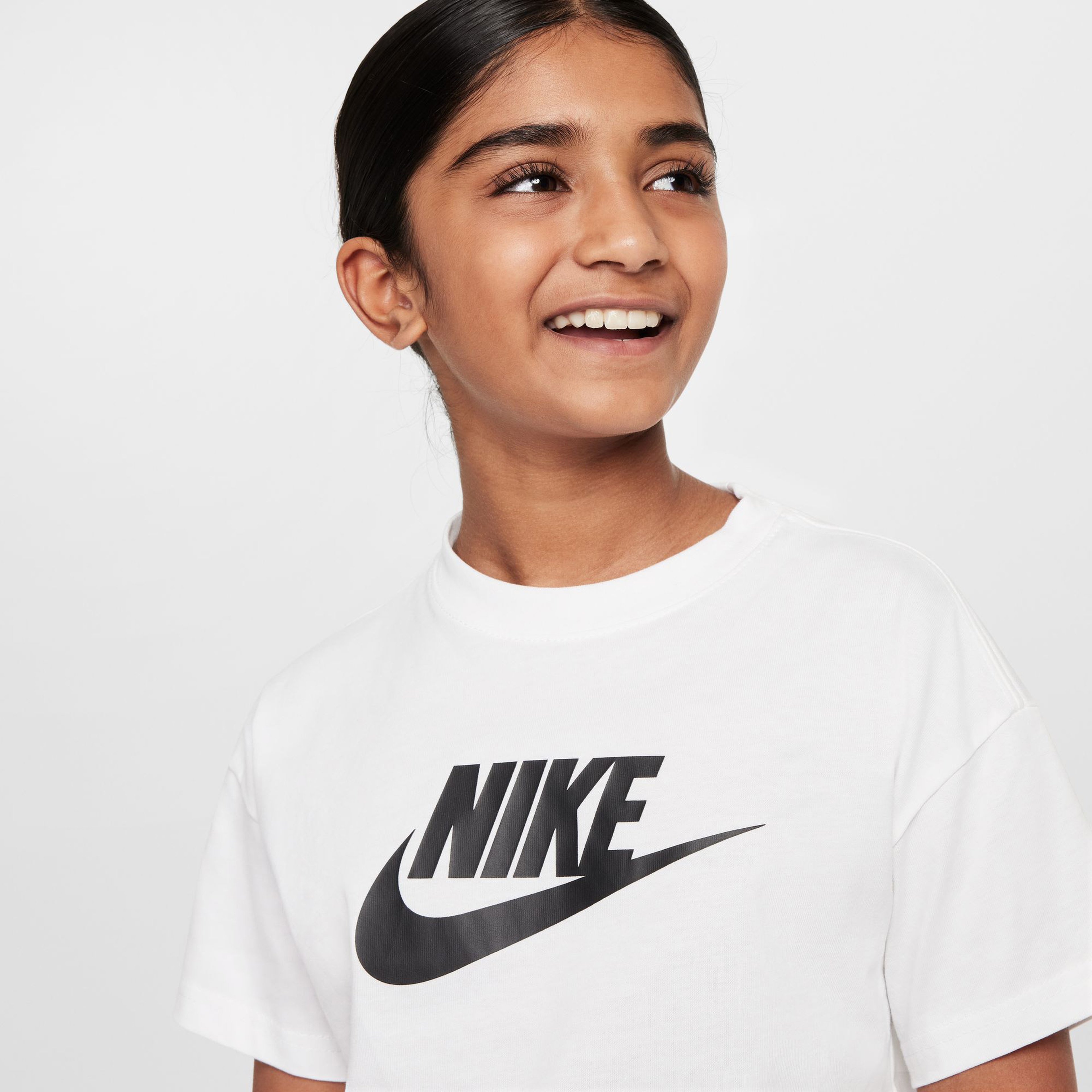 Nike Sportswear Çocuk Beyaz Günlük T-Shirt