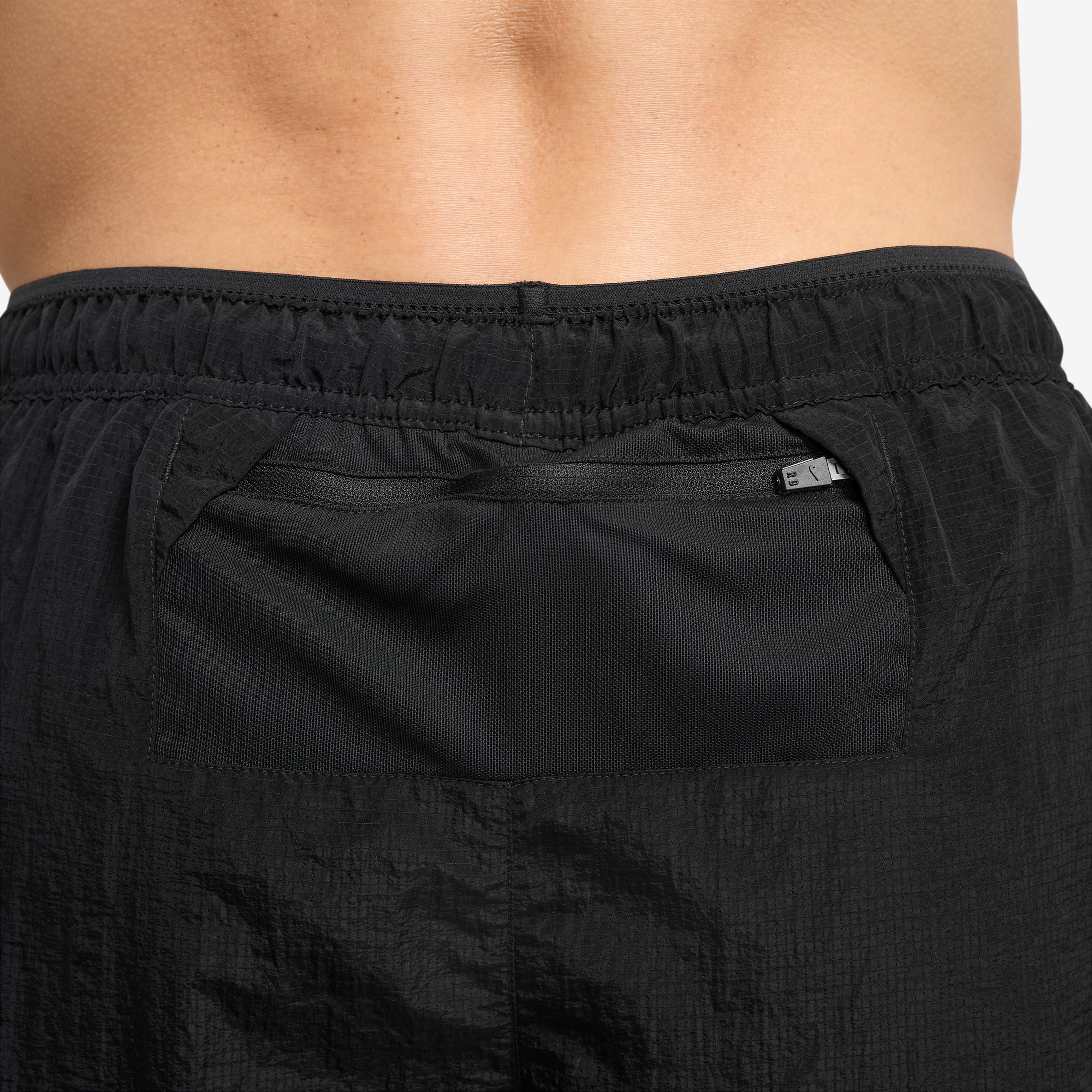 Nike Stride Running Division Dri-Fit Erkek Siyah Koşu Şortu