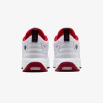 Jordan Max Aura 6 Erkek Beyaz Sneaker