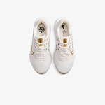 Nike Quest 6 Kadın Bej Koşu Ayakkabısı