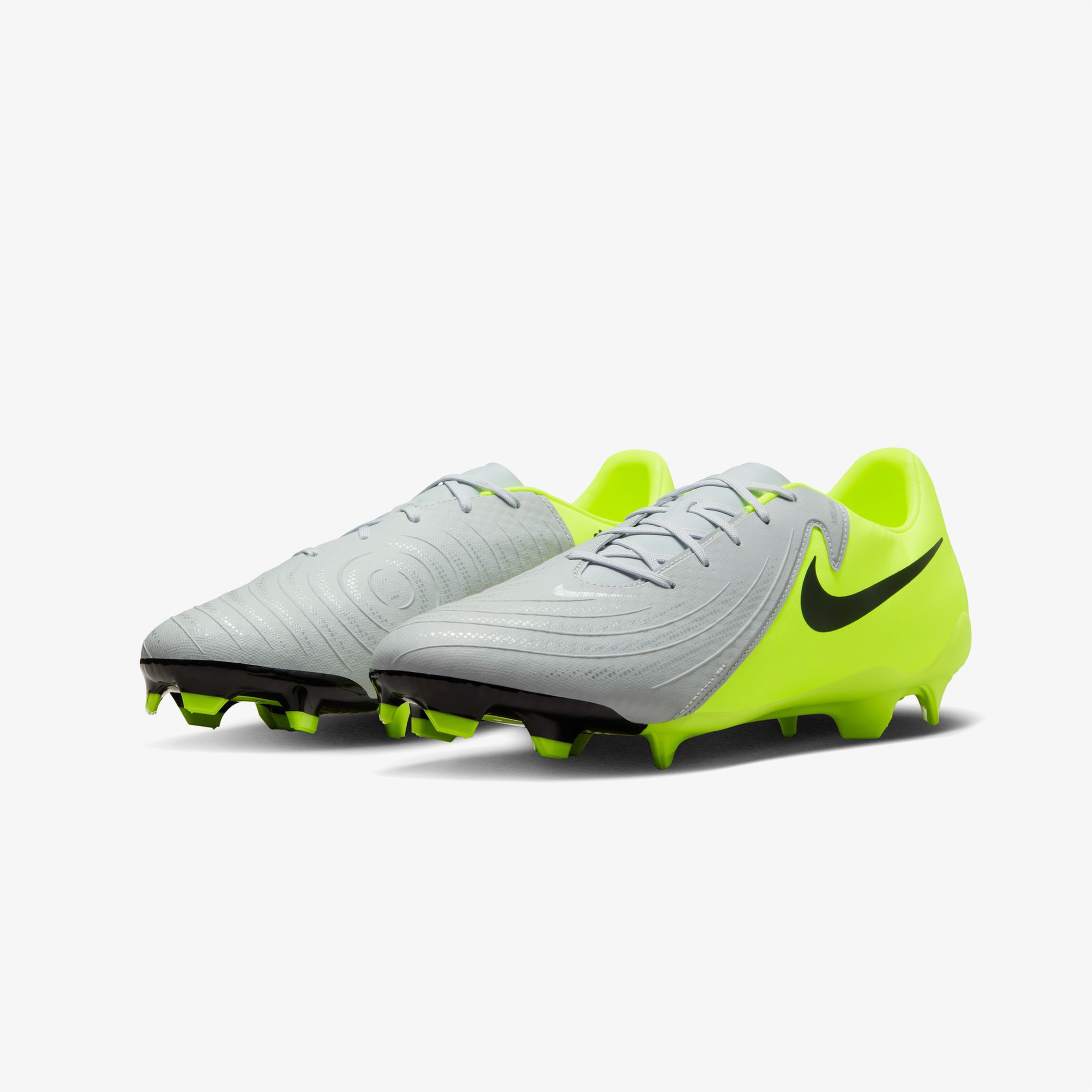 Nike Phantom GX Academy II Fg/Mg Erkek Beyaz Çim Saha Kramponu