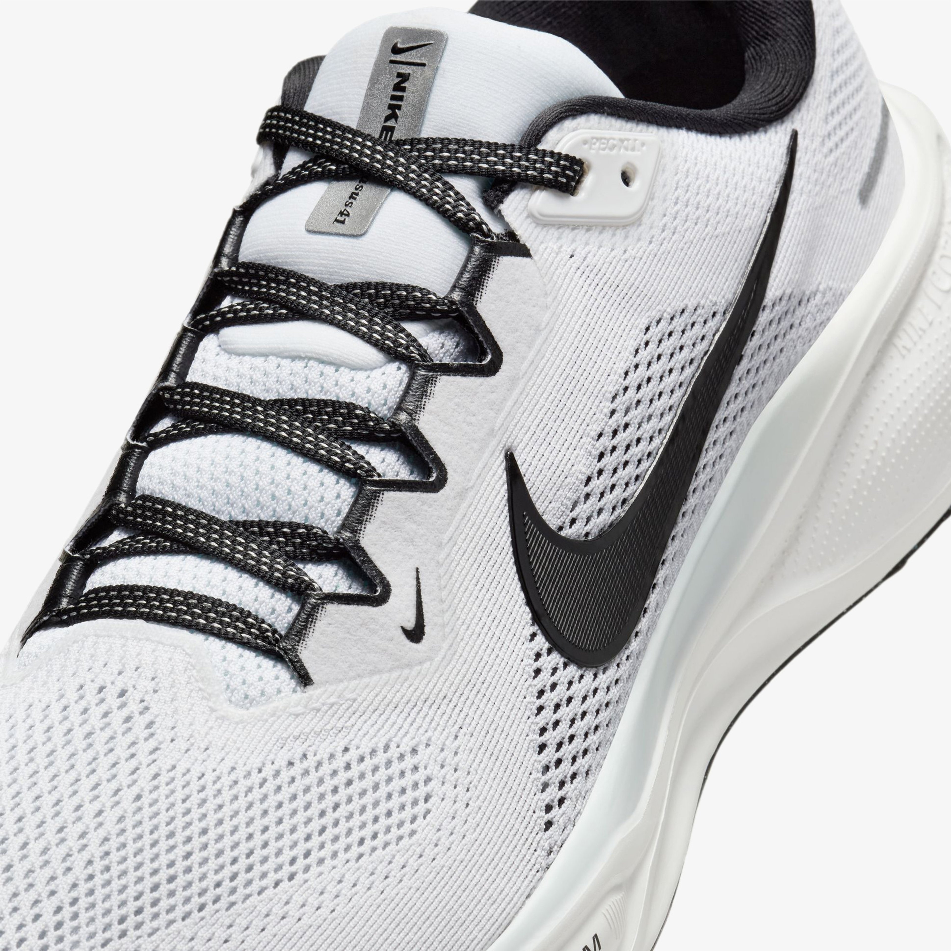 Nike Air Zoom Pegasus 41 Erkek Beyaz Koşu Ayakkabısı