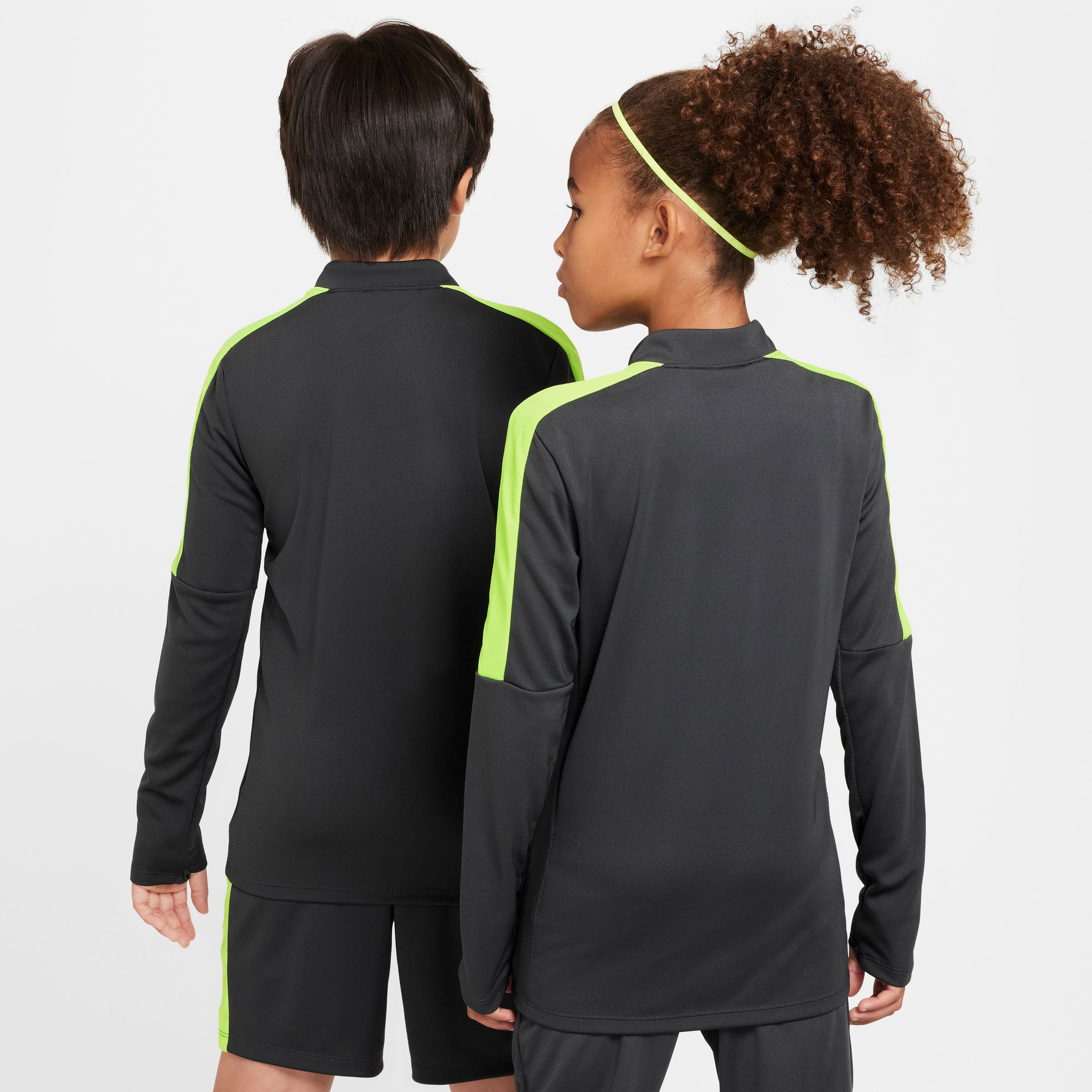 Nike Dri-Fit Academy Çocuk Gri Futbol Üstü
