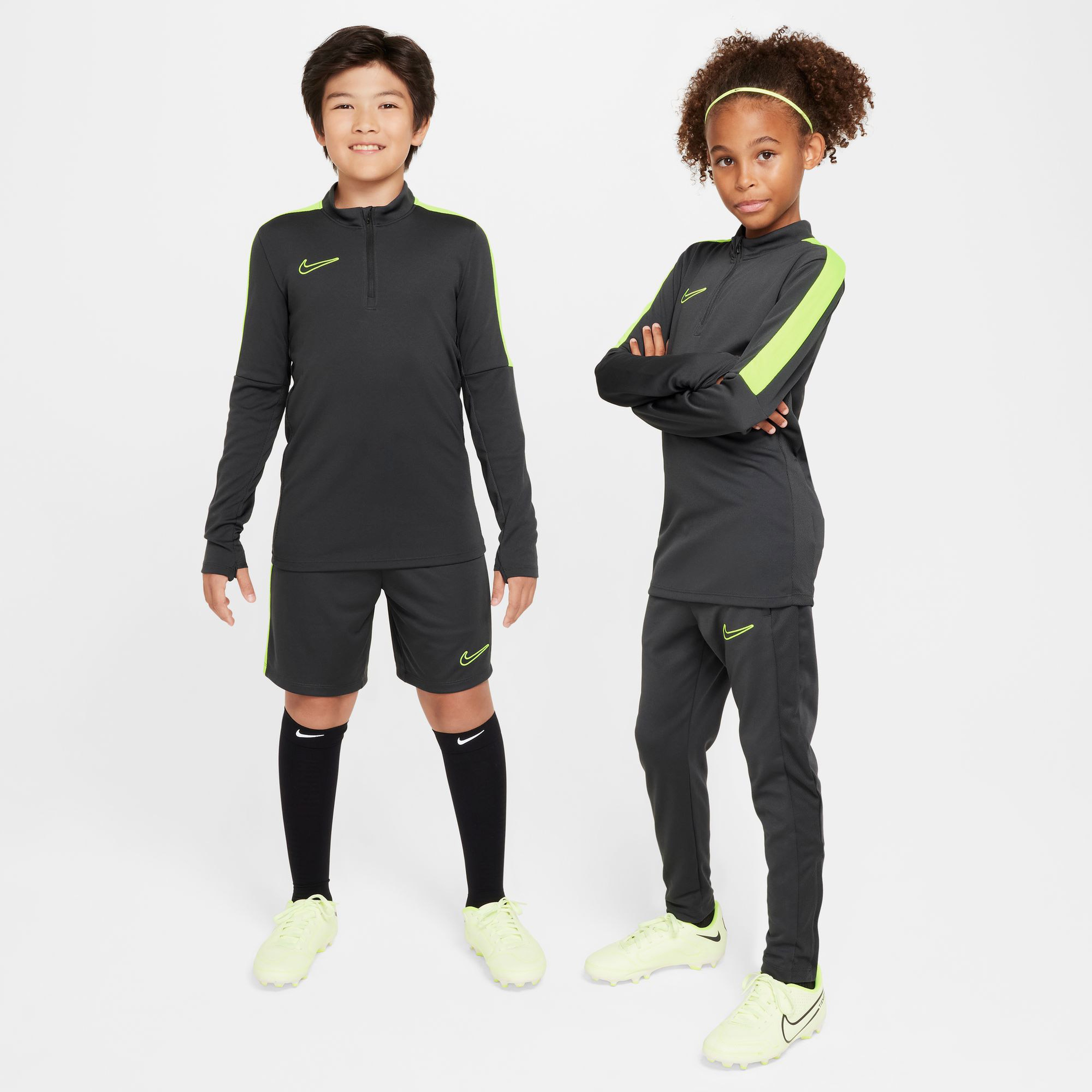 Nike Dri-Fit Academy Çocuk Gri Futbol Üstü