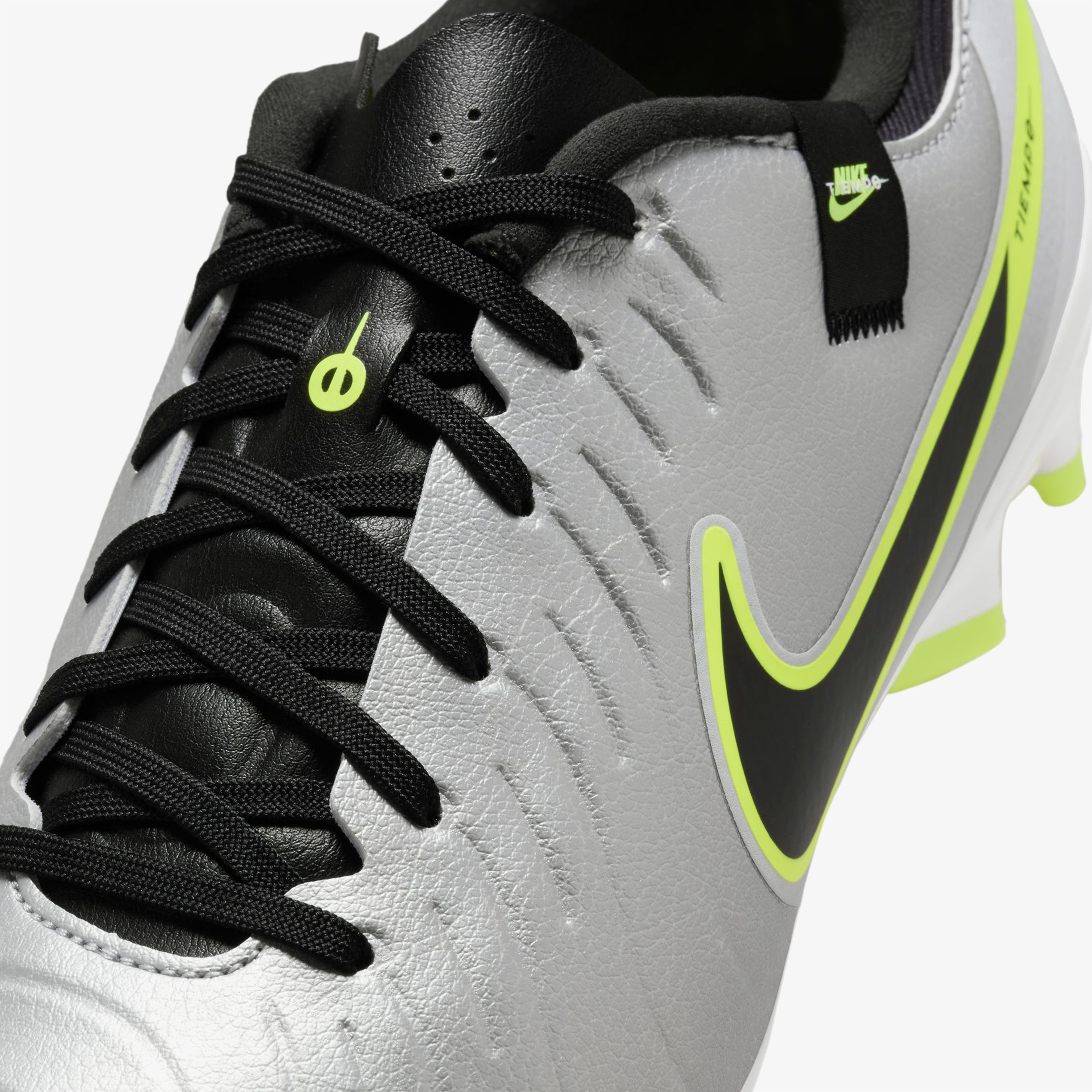Nike Legend 10 Academy Fg Erkek Gri Çim Saha Kramponu