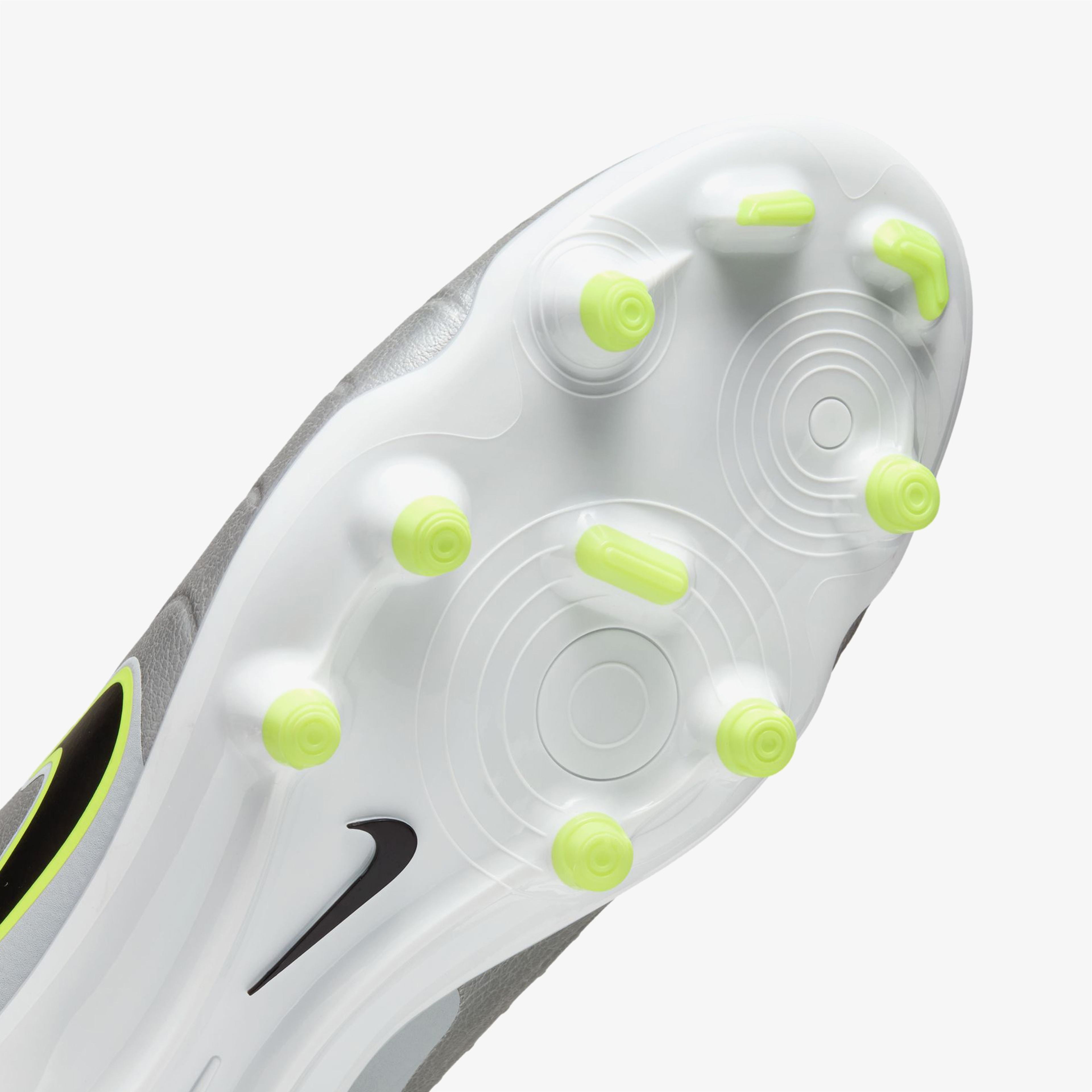 Nike Legend 10 Academy Fg Erkek Gri Çim Saha Kramponu