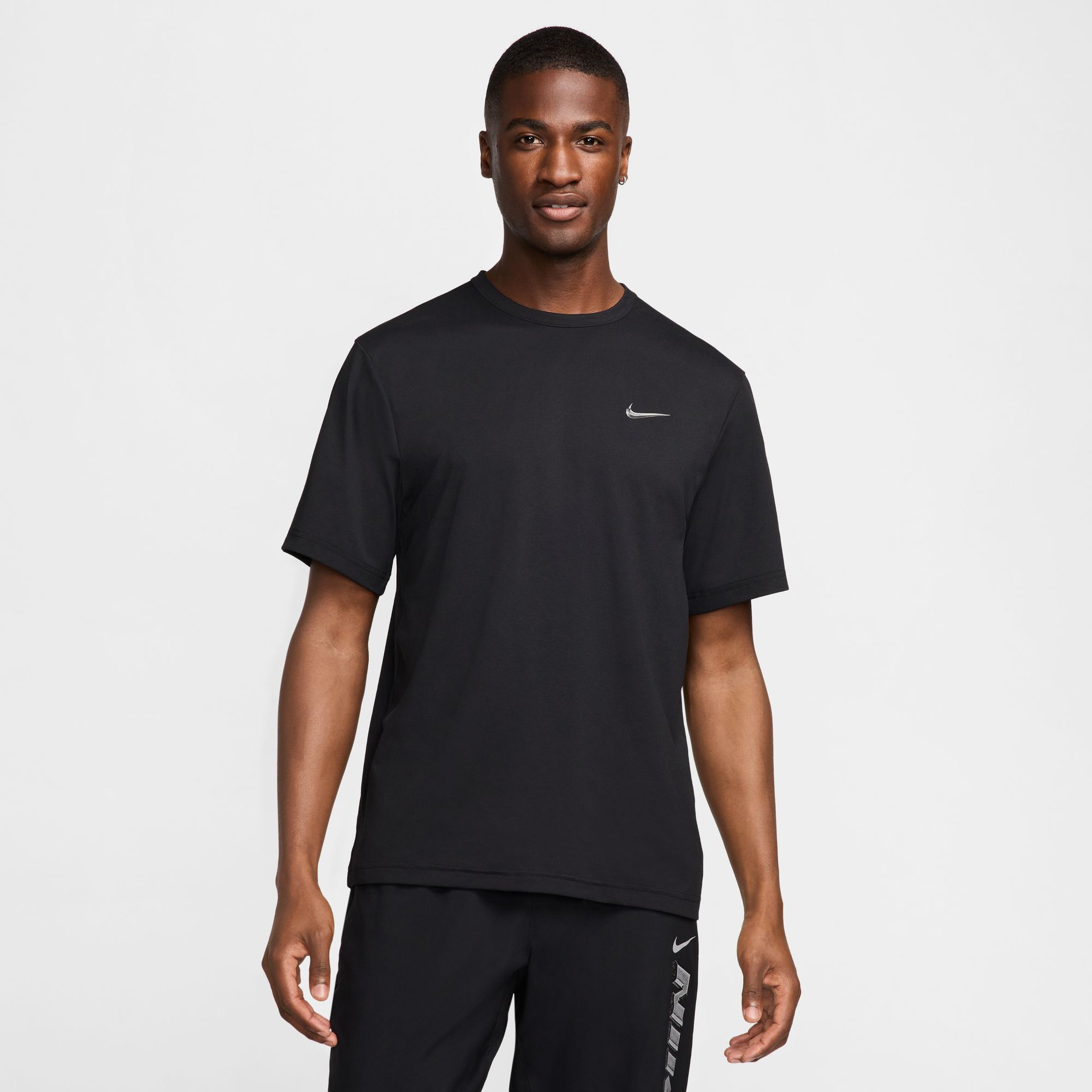 Nike Erkek Siyah T-Shirt