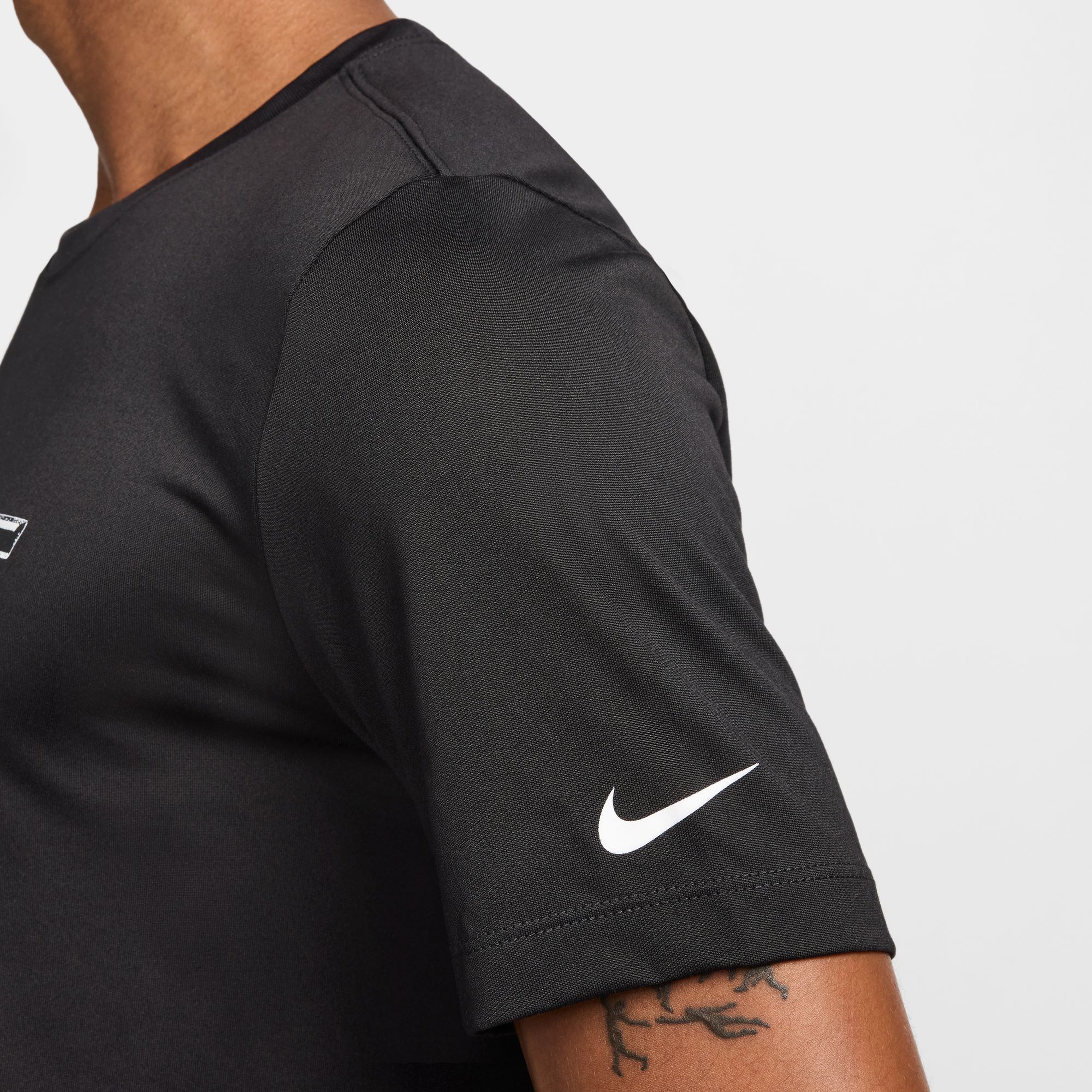 Nike Dri Fit Fitness Erkek Siyah Günlük T-Shirt