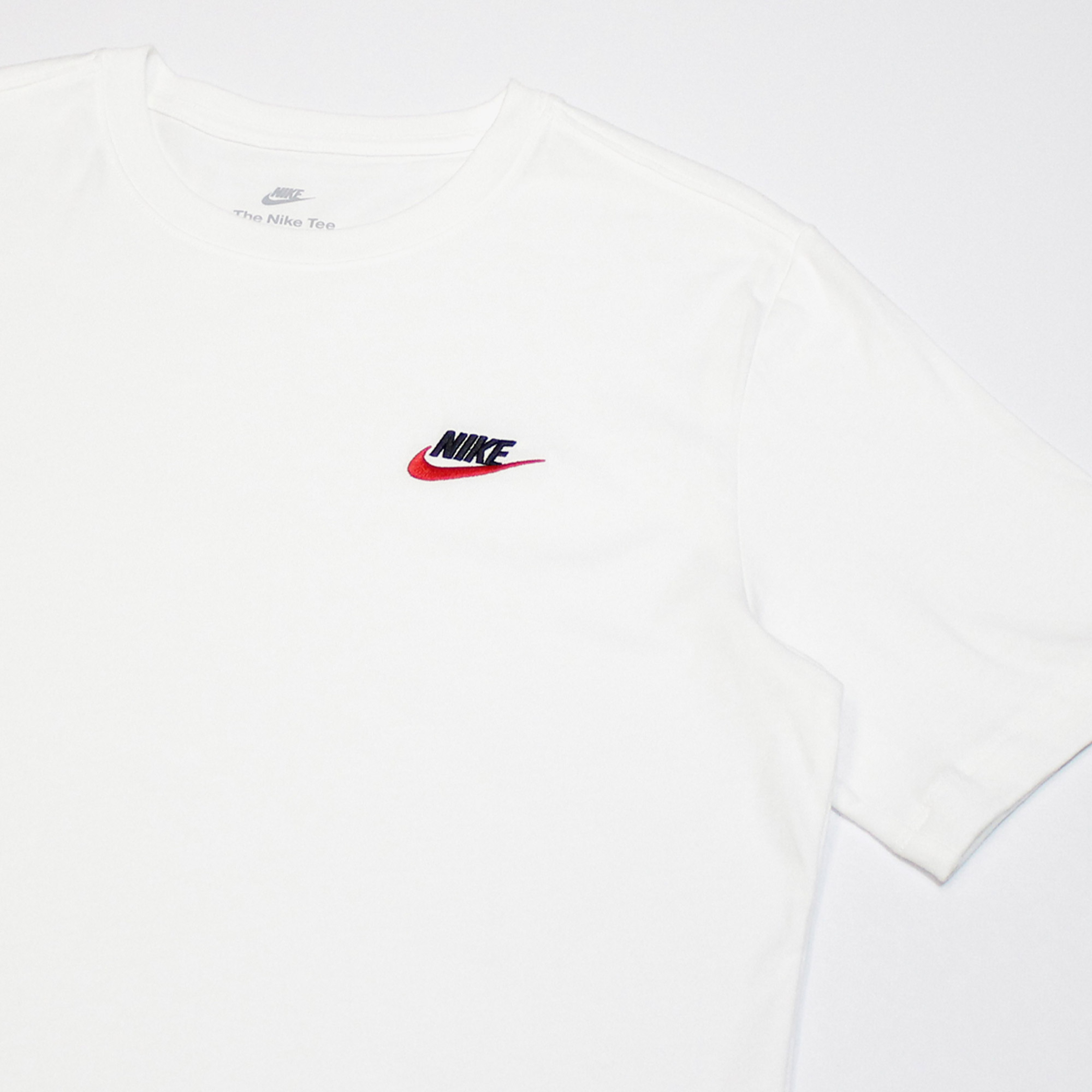 Nike Sportswear Club Erkek Beyaz Günlük T-Shirt