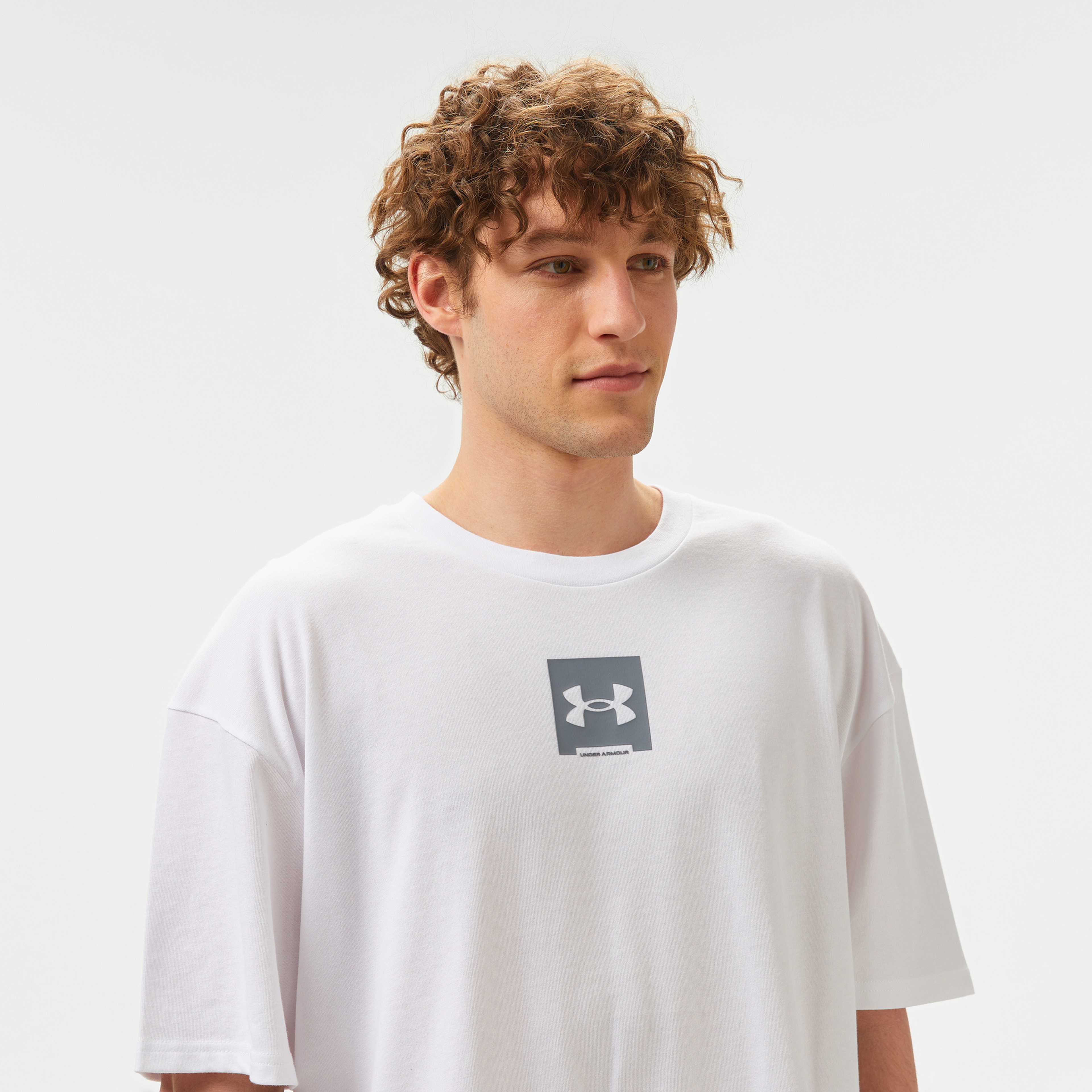 Under Armour Heavyweight SM Box Erkek Siyah T-Shirt