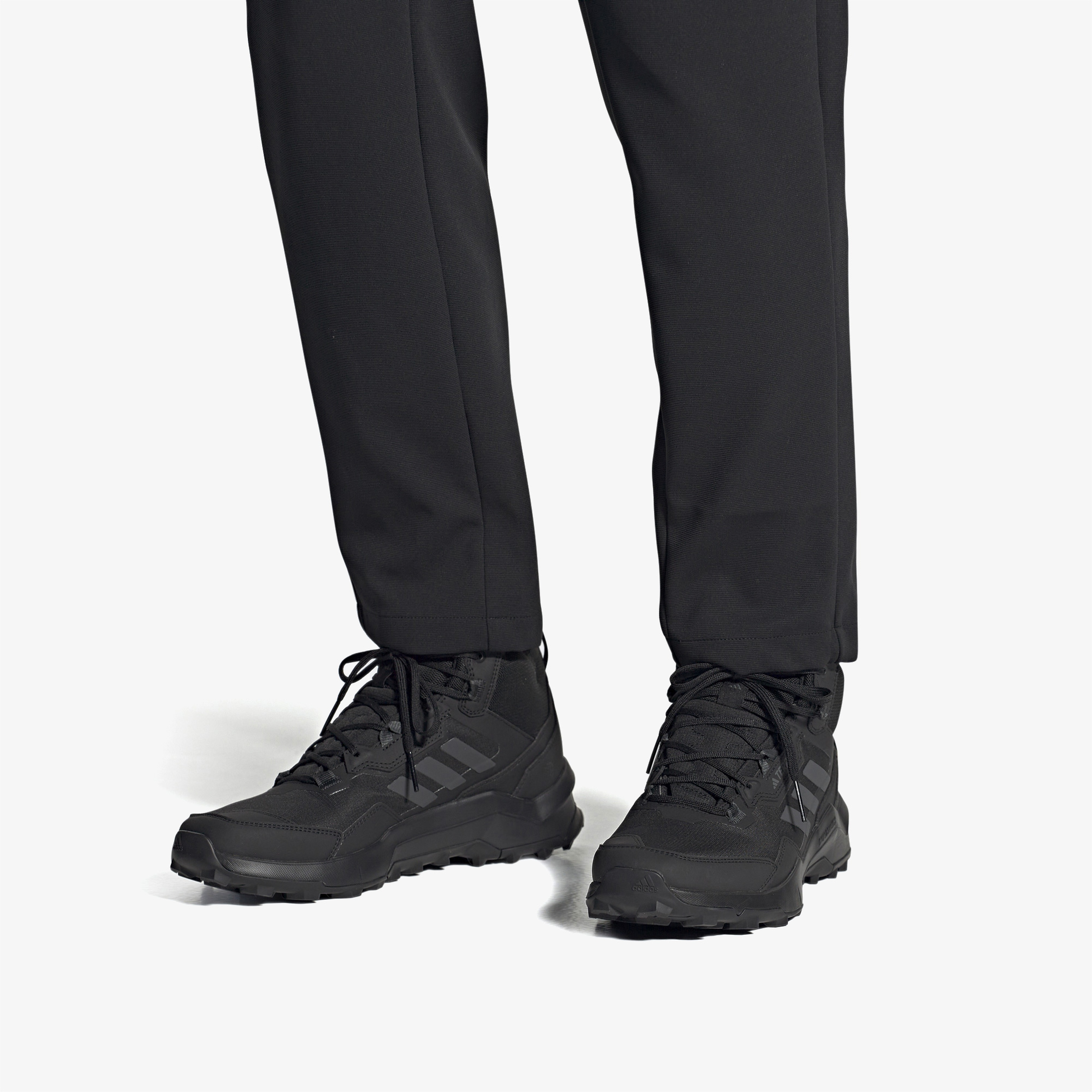 adidas Terrex AX4 Mid GORE-TEX Unisex Hiking Siyah Spor Ayakkabı