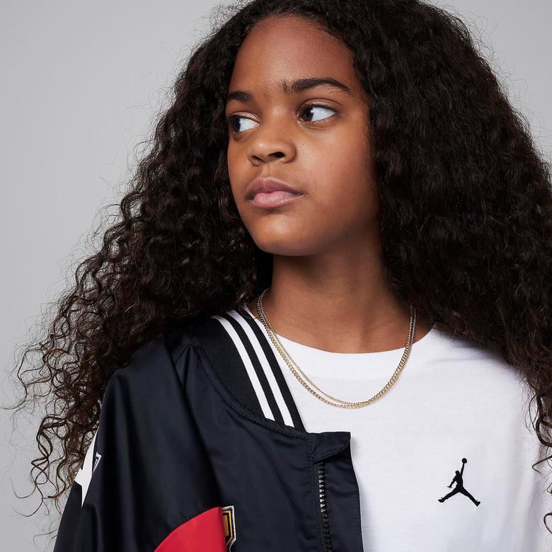 Jordan Jdg Mj Brklyn Essentials Ss Kadın Beyaz T-Shirt