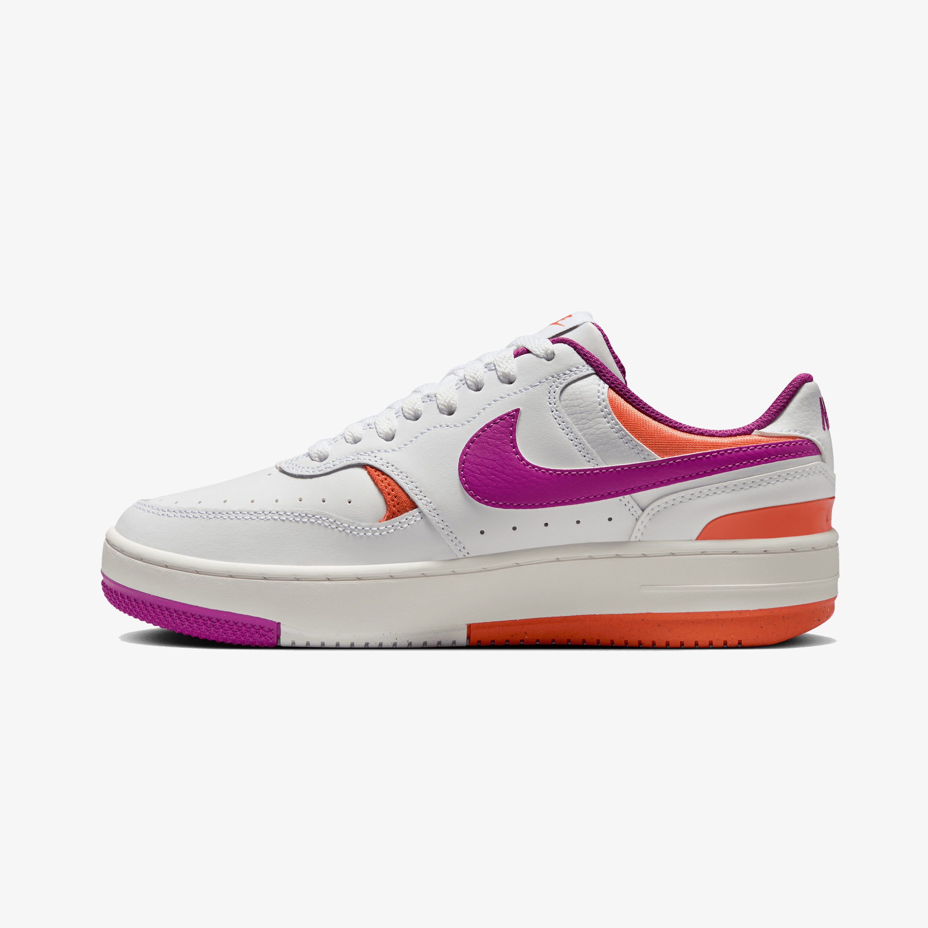 Nike Gamma Force Kadın Beyaz Sneaker