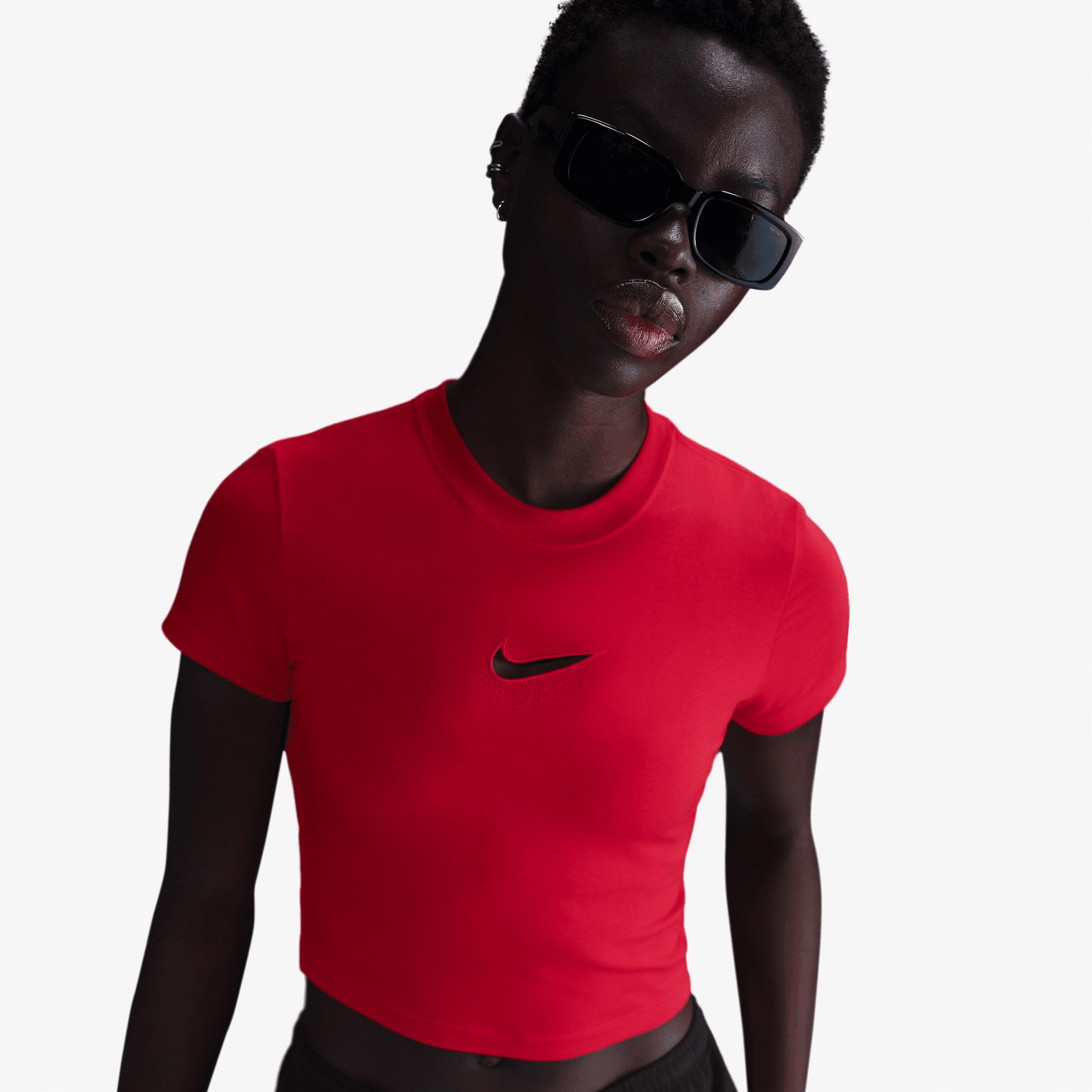 Nike Sportswear Chill Knit Kadın Kırmızı T-Shirt