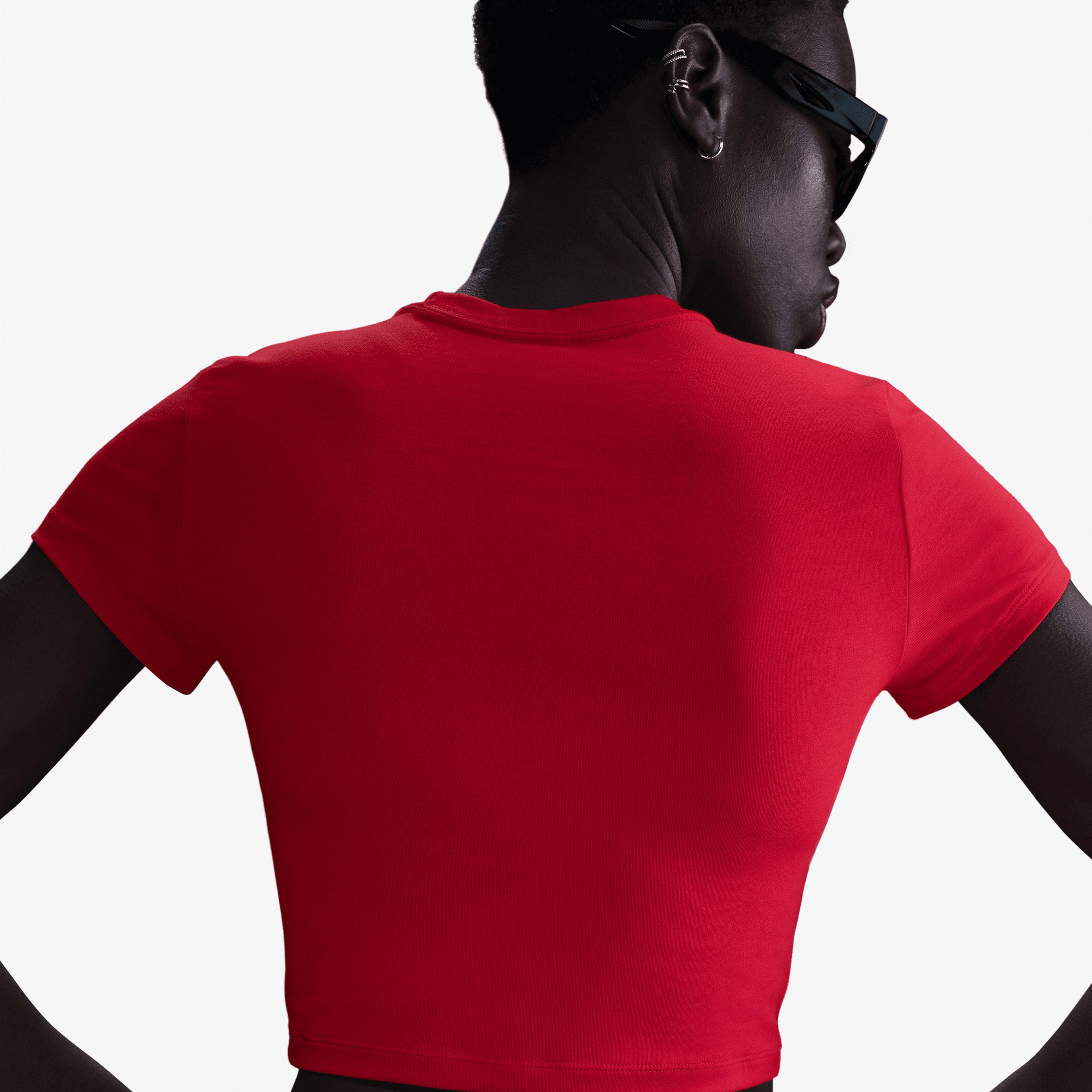 Nike Sportswear Chill Knit Kadın Kırmızı T-Shirt