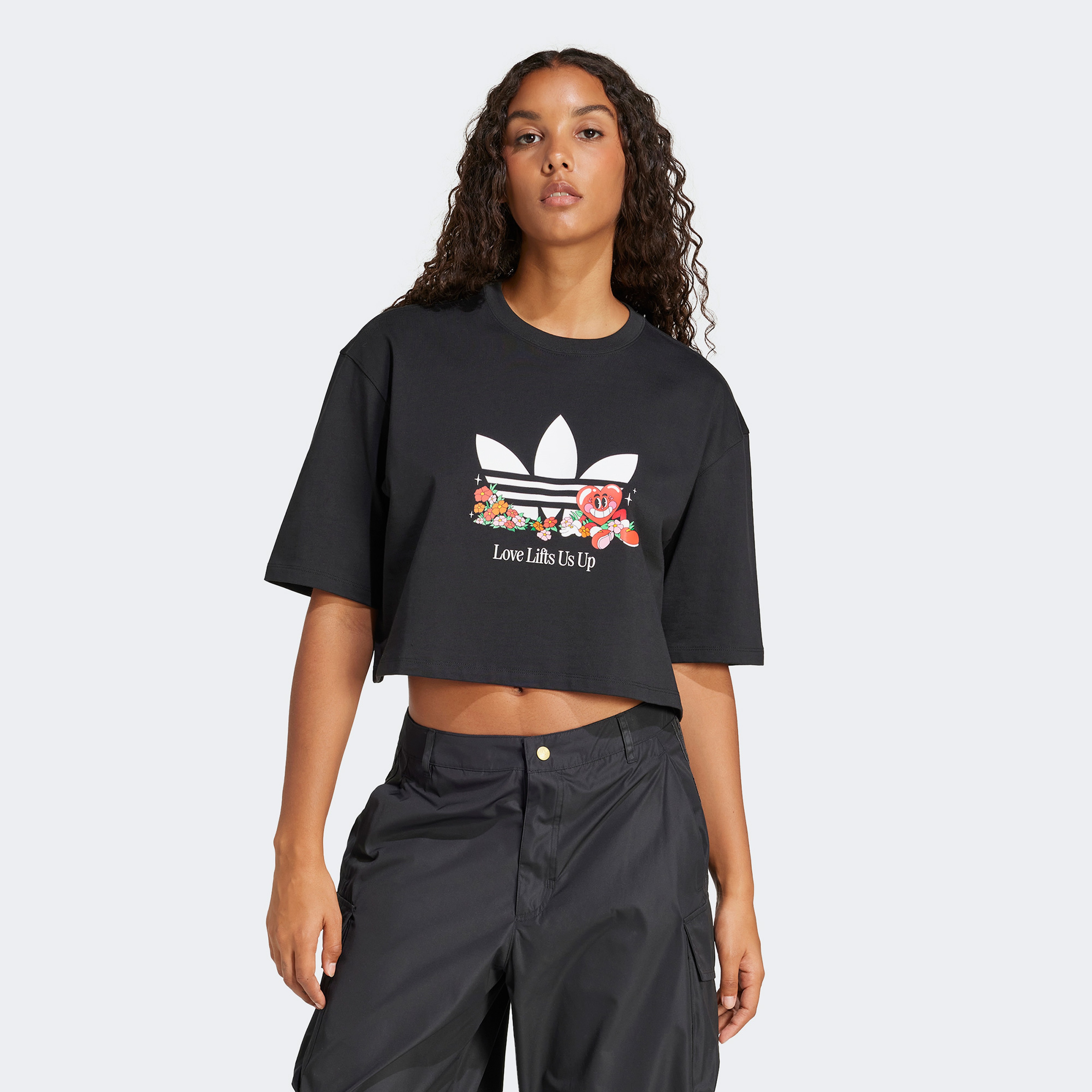adidas Love Lift Us Up Kadın Siyah Crop T-Shirt