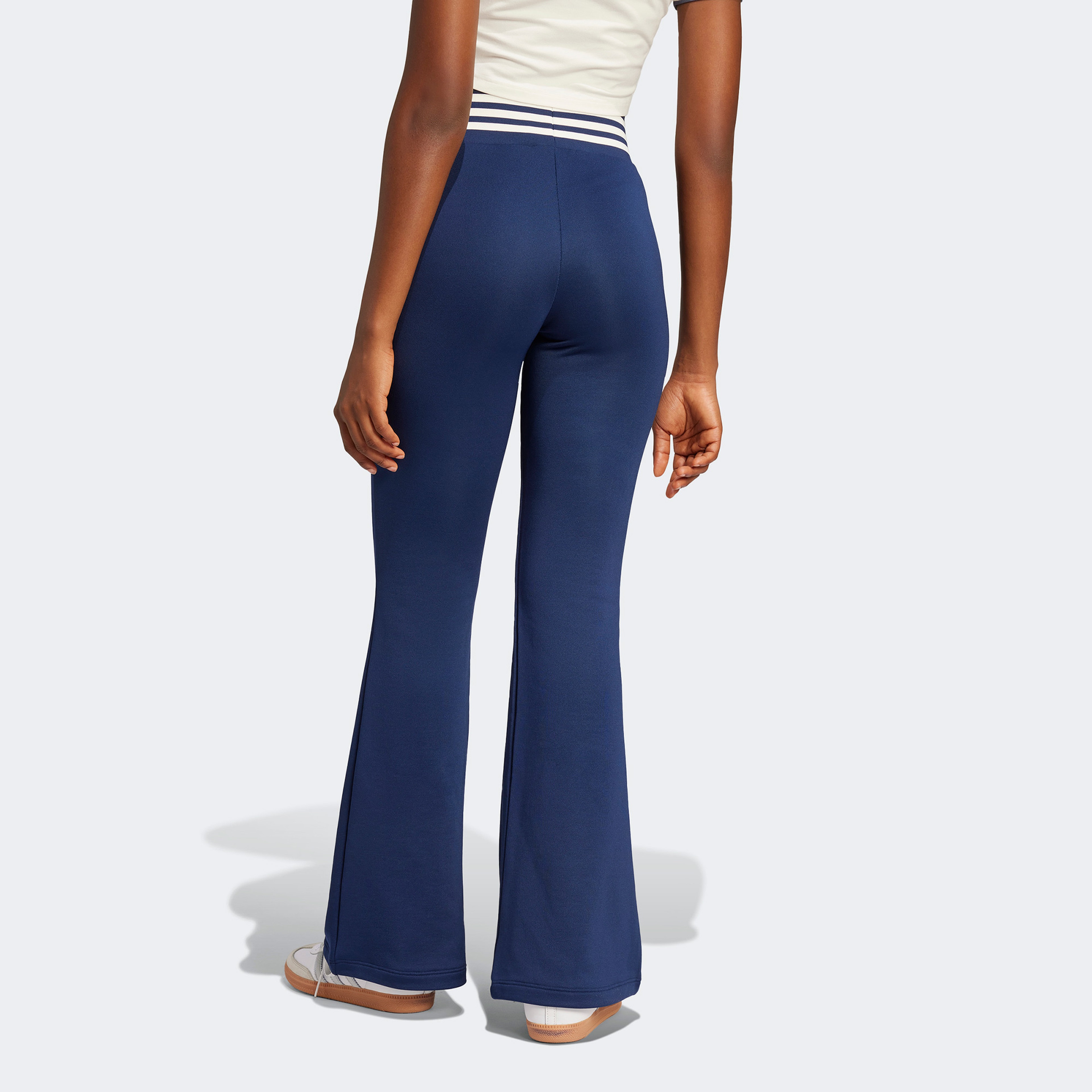 adidas Flared Kadın Lacivert Bol Paça Eşofman Altı