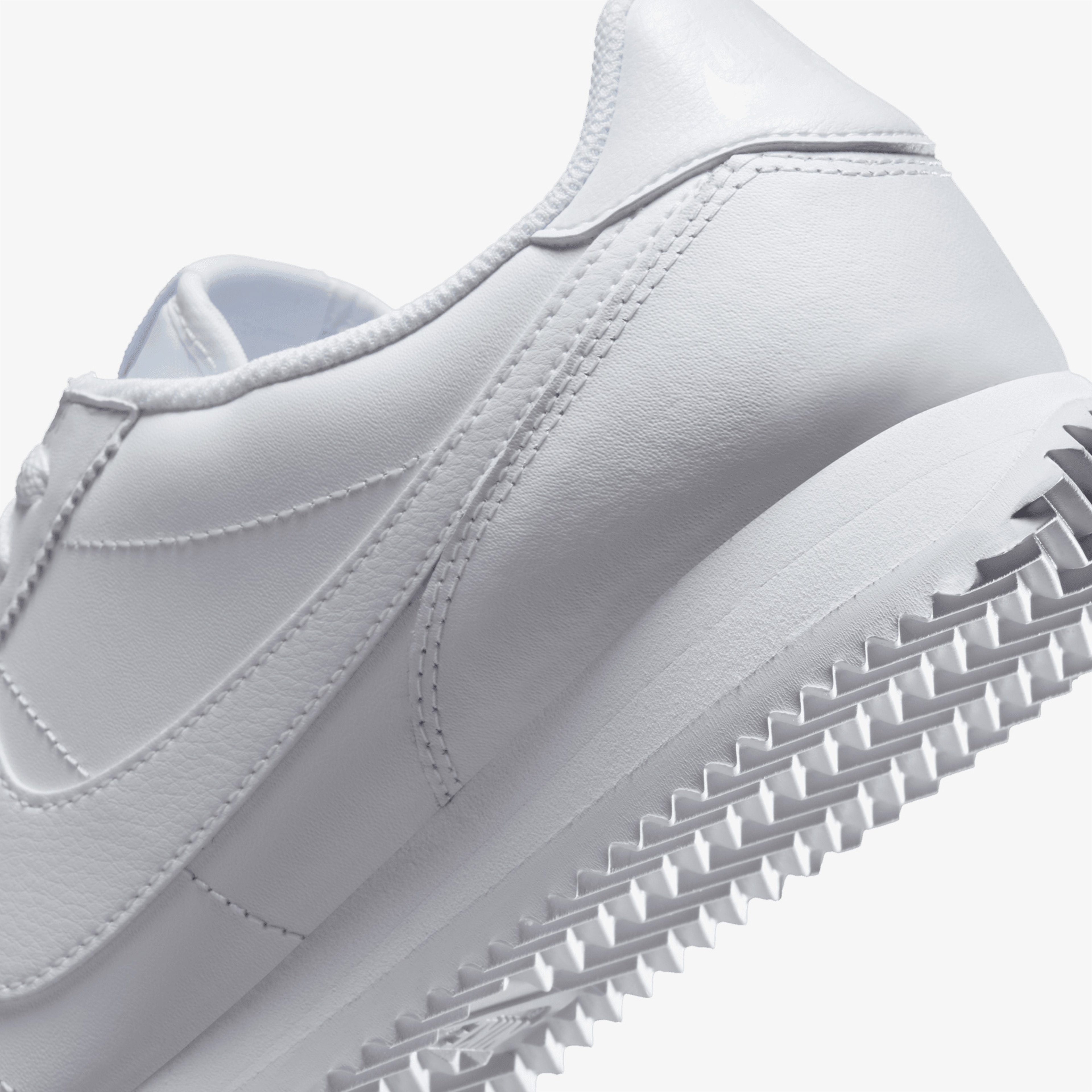 Nike Cortez Kadın Beyaz Sneaker